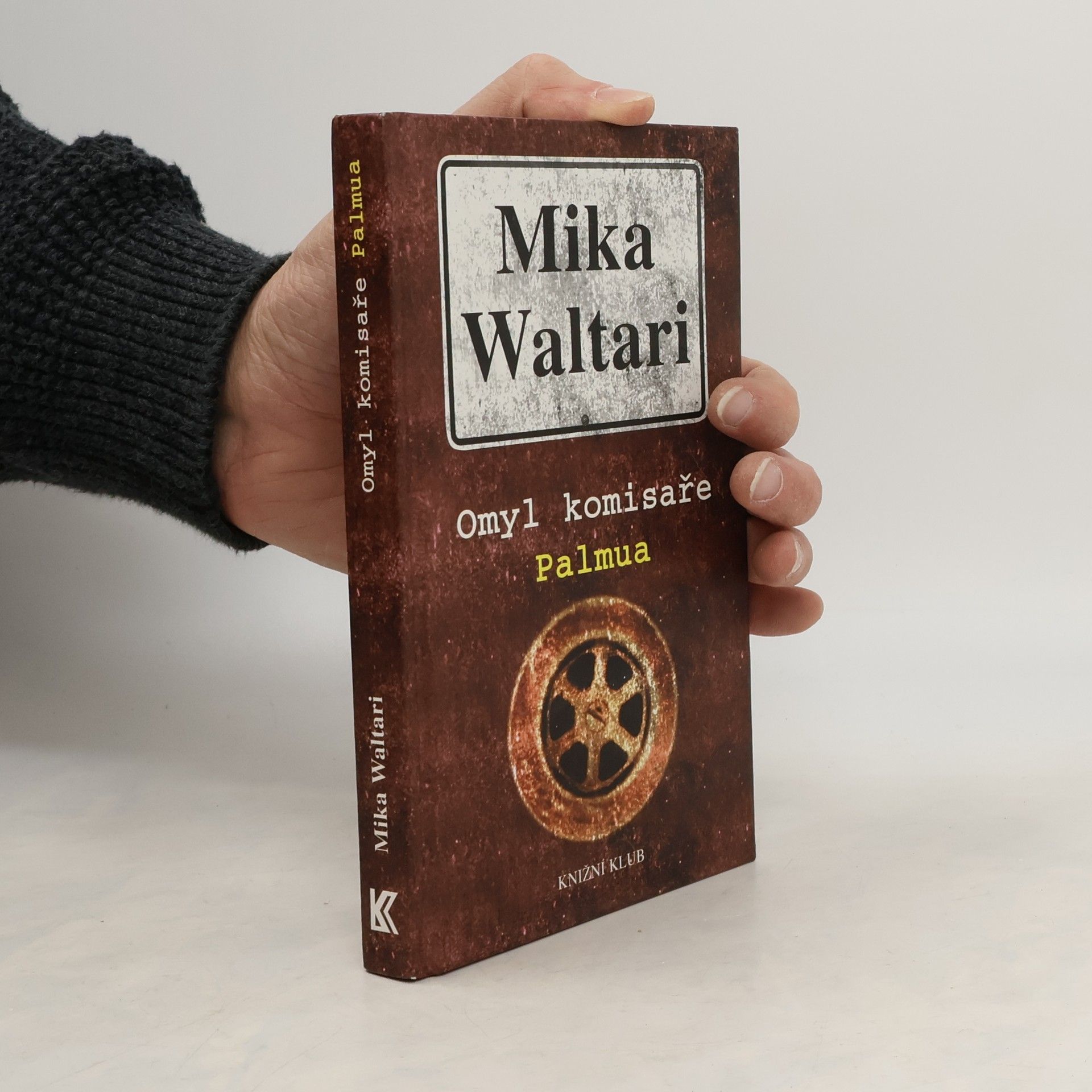 Mika Waltari Omyl komisaře Palmua