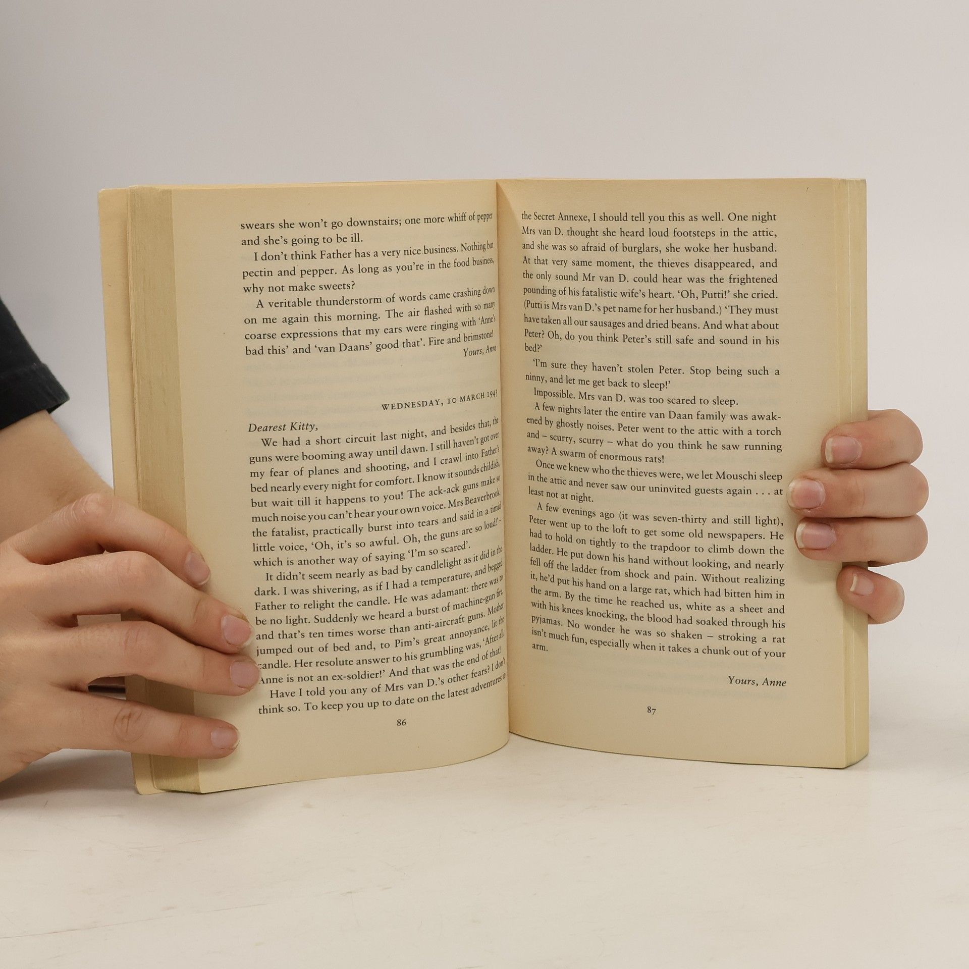 Anne Frank The Diary of a Young Girl