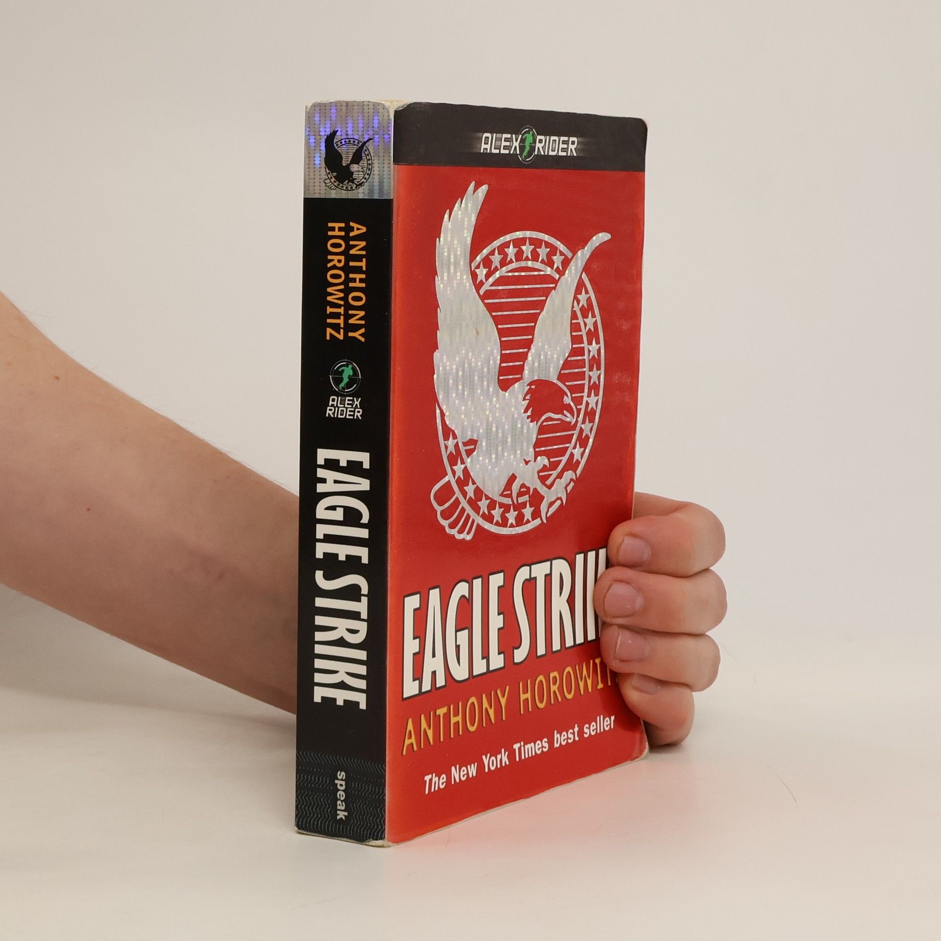 Anthony Horowitz Eagle Strike, English edition