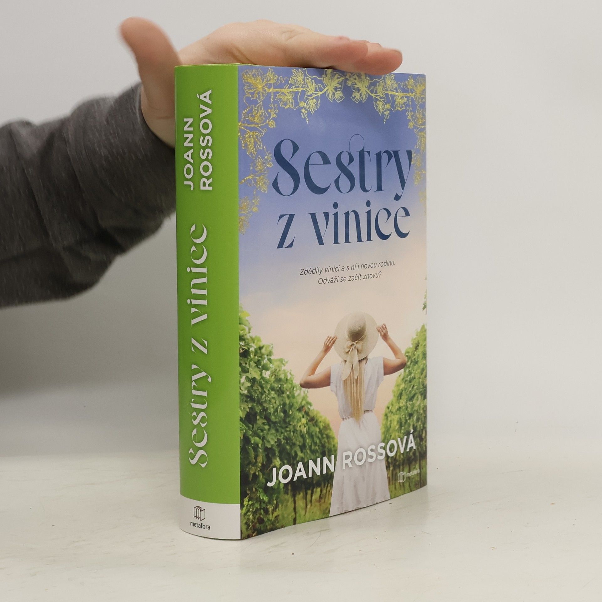 JoAnn Robb Sestry z vinice