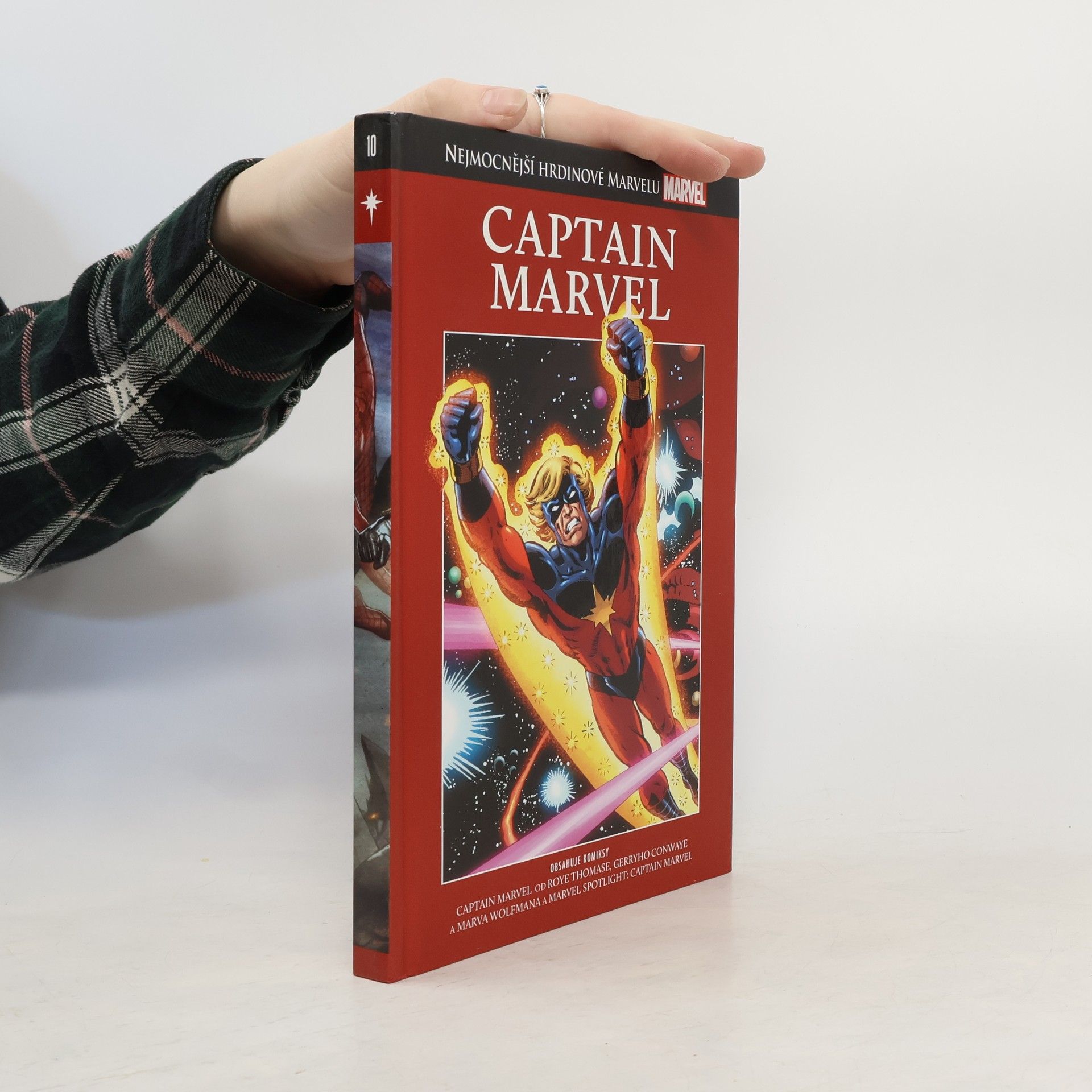 kolektiv Captain Marvel