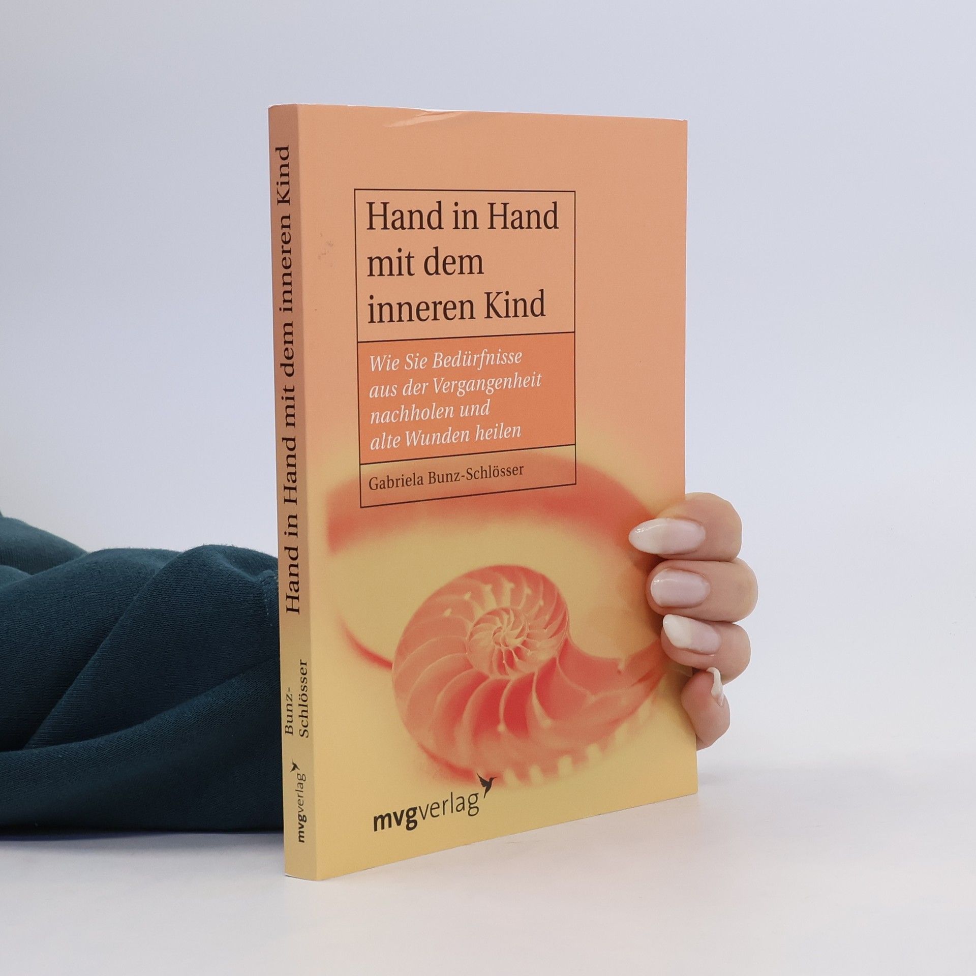 Gabriela Bunz Schlösser Hand in Hand mit dem inneren Kind