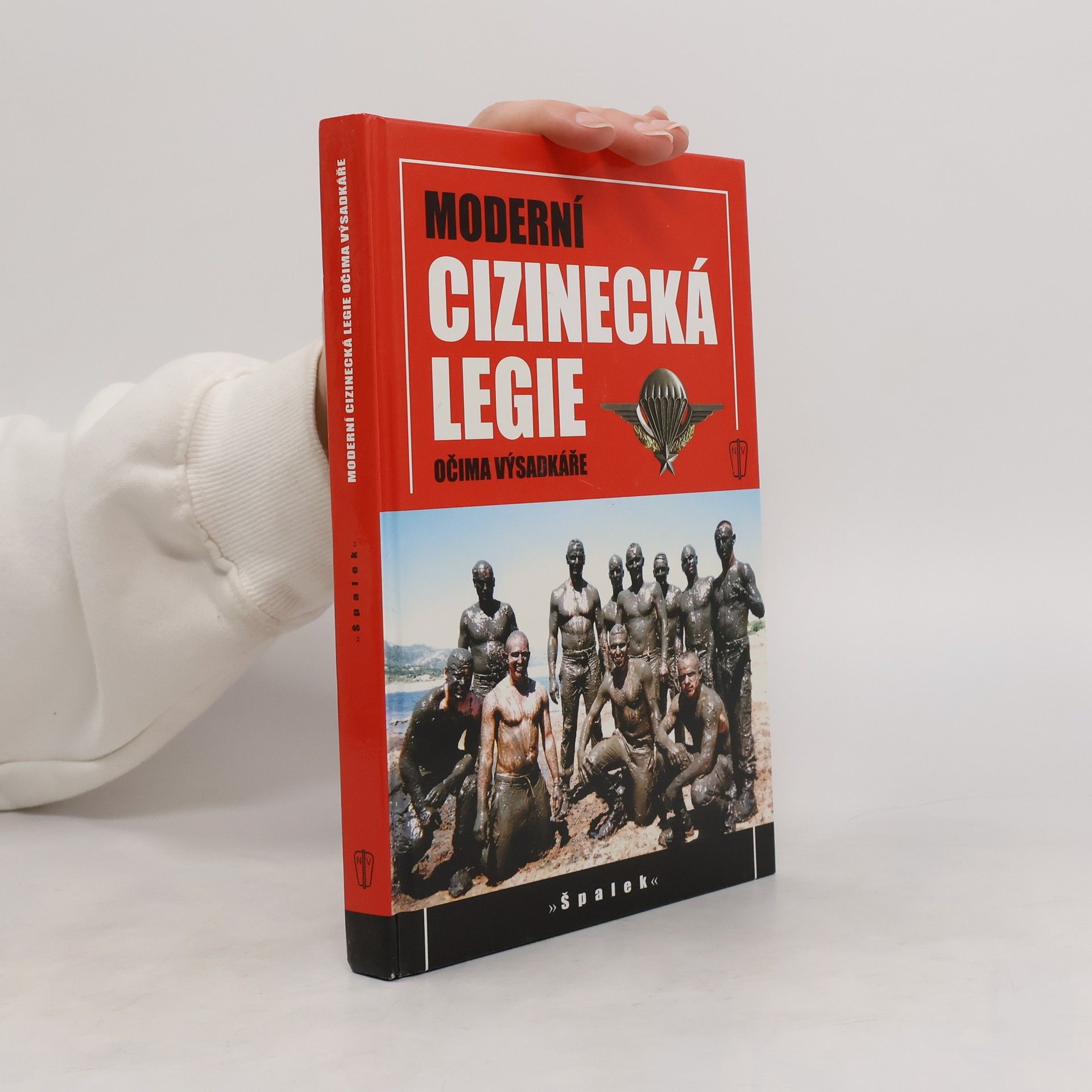 Autorenkollektiv Moderní cizinecká legie očima výsadkáře