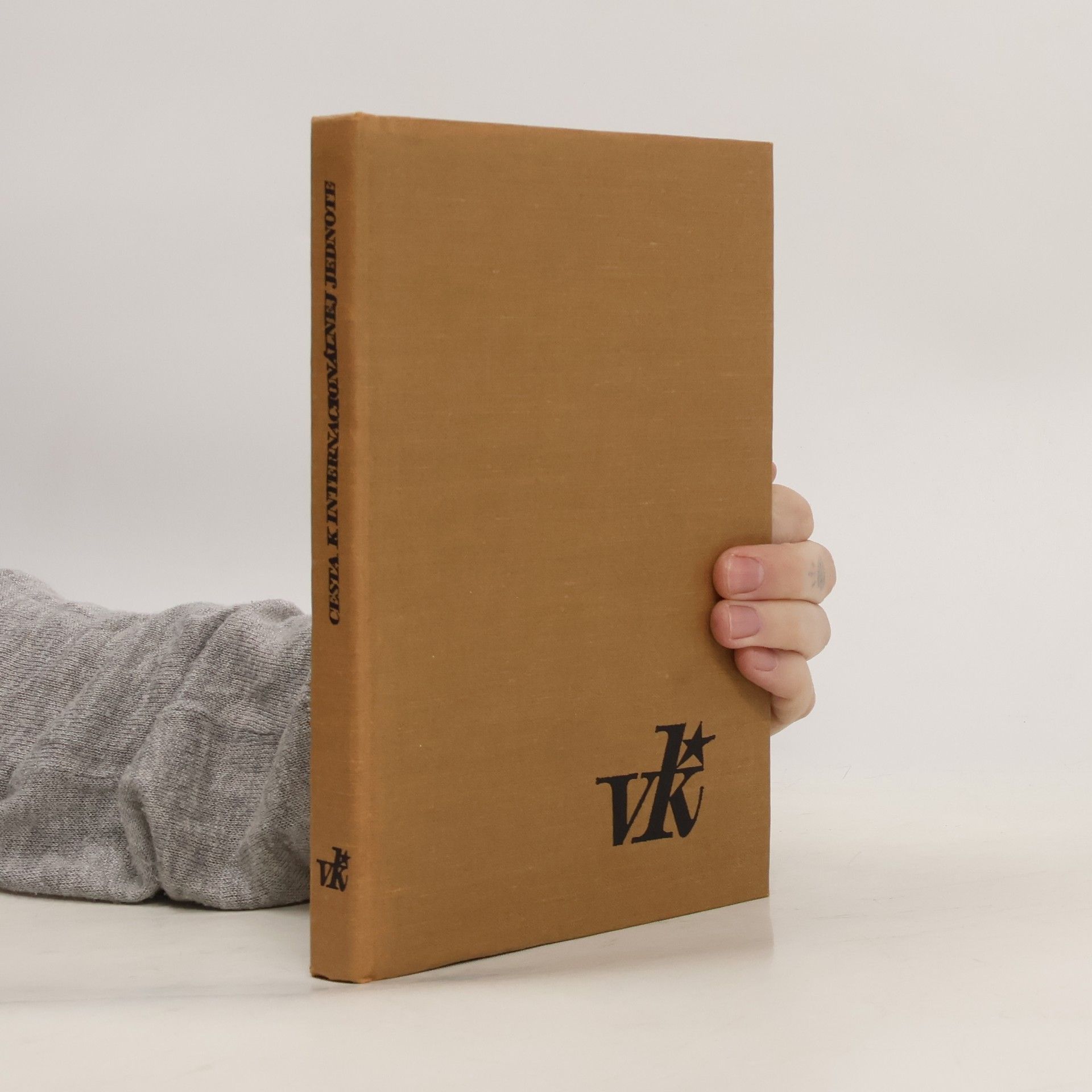 Ivan Bajcura Cesta k internacionáľnej jednote