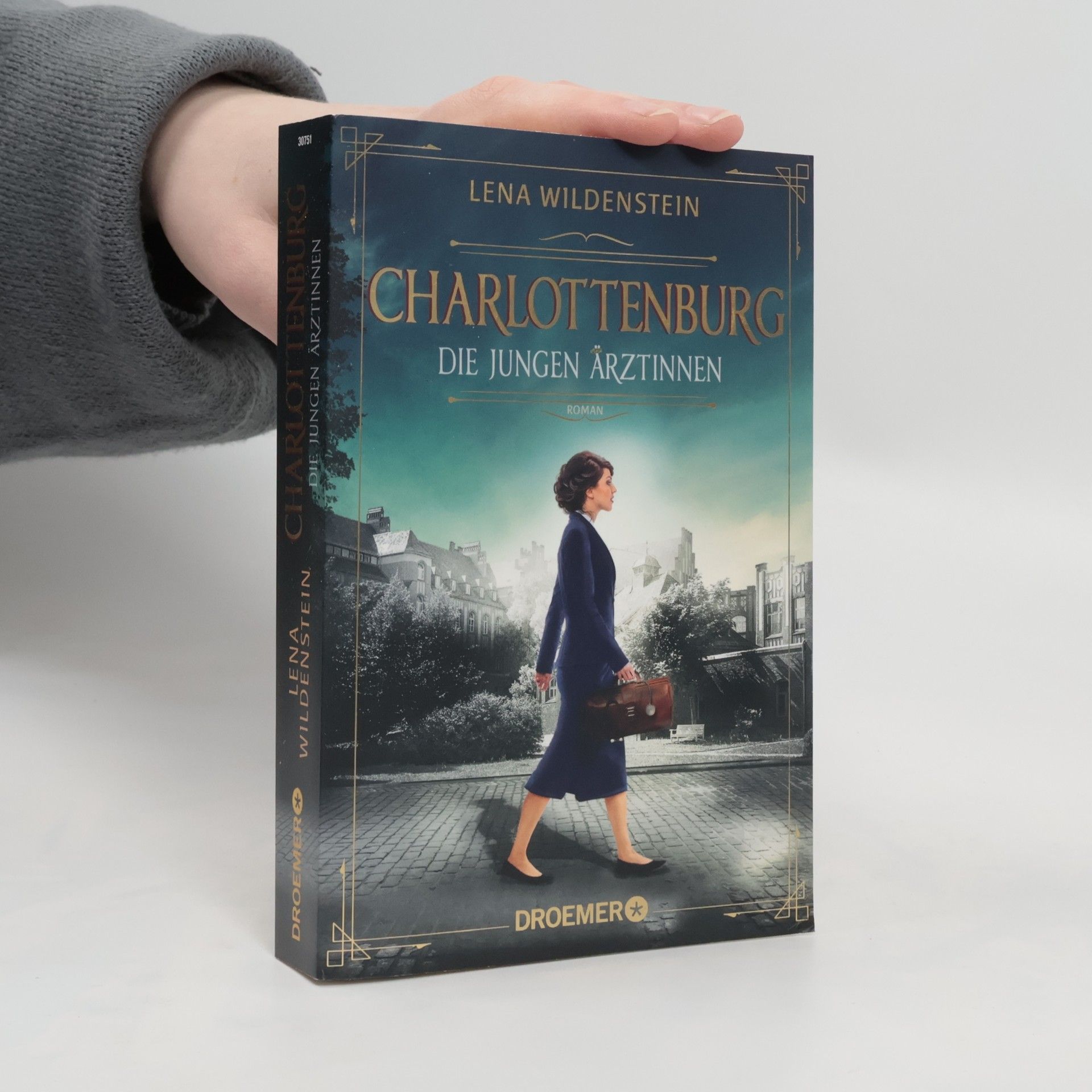 Lena Wildenstein Charlottenburg - die jungen Ärztinnen