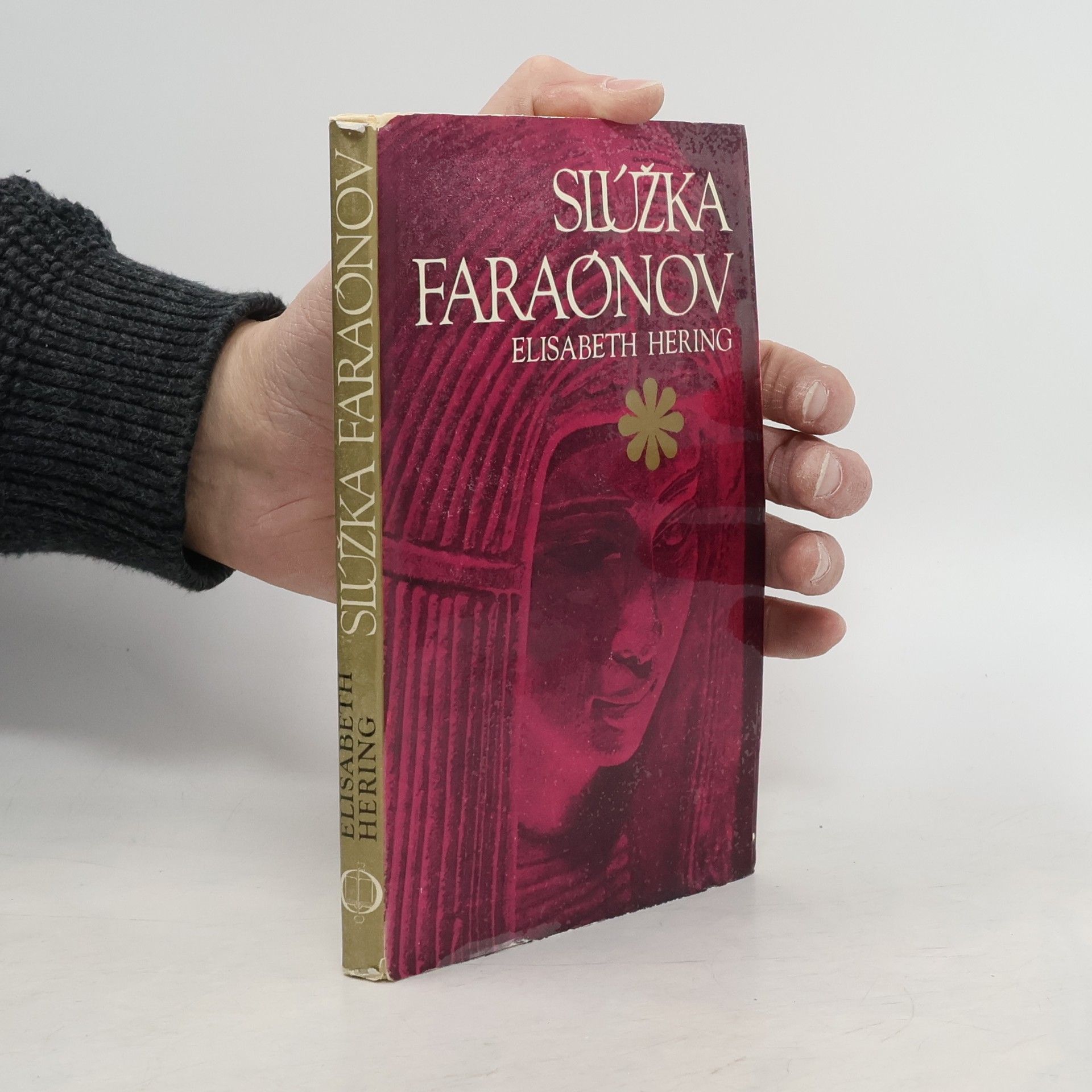 Elisabeth Hering Slúžka faraónov