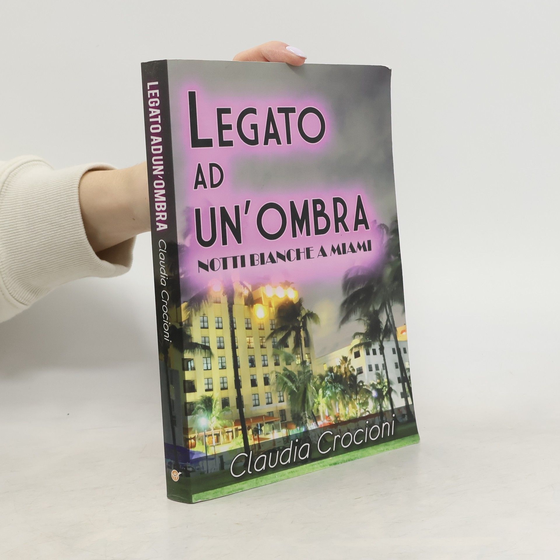 Claudia Crocioni Legato ad un'ombra