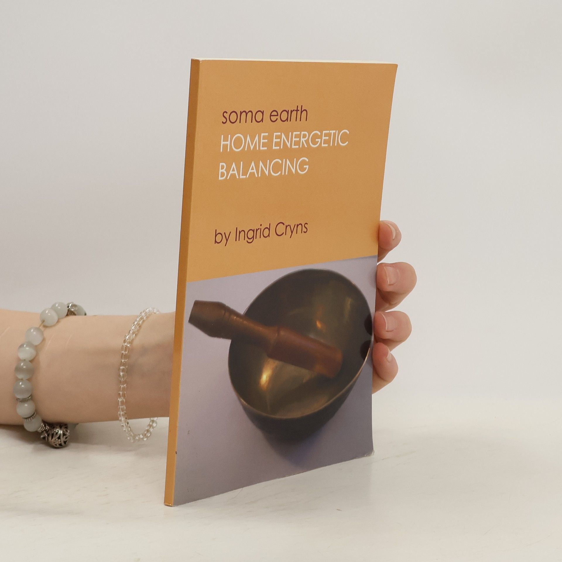 Ingrid Cryns soma earth. Home energetic Balancing