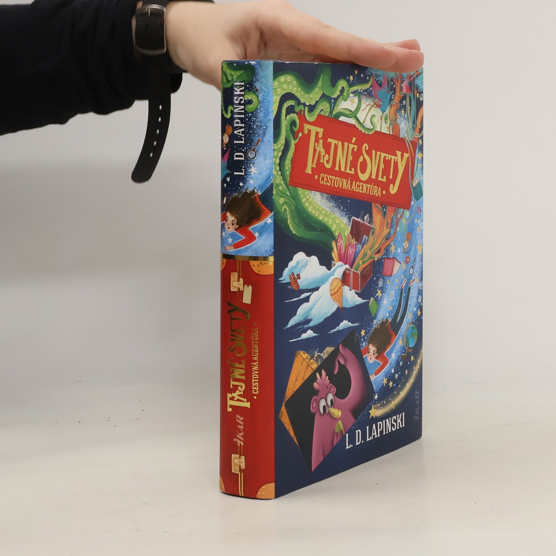 Lucy D. Lapinski Cestovná agentúra Tajné svety