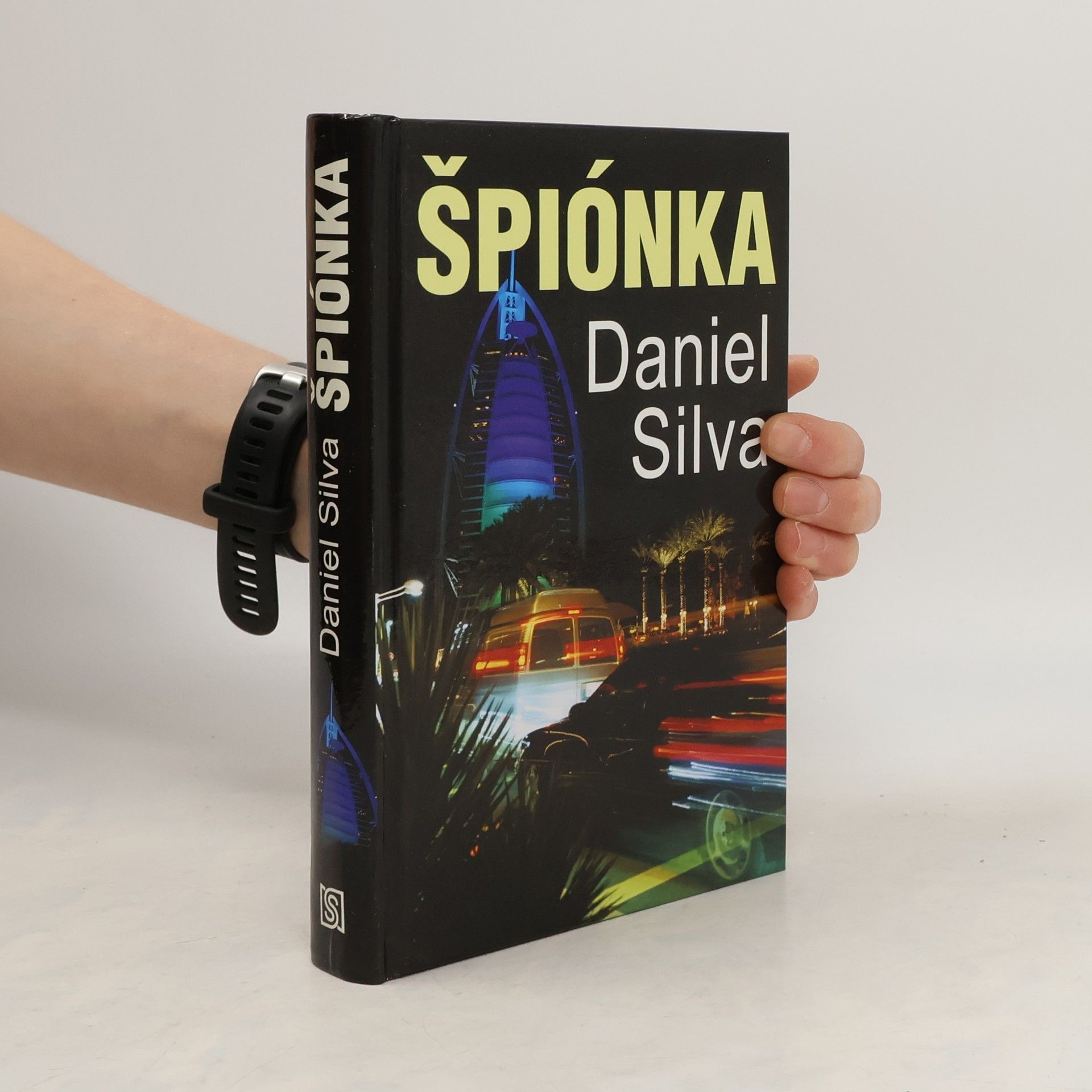Daniel Silva Špiónka