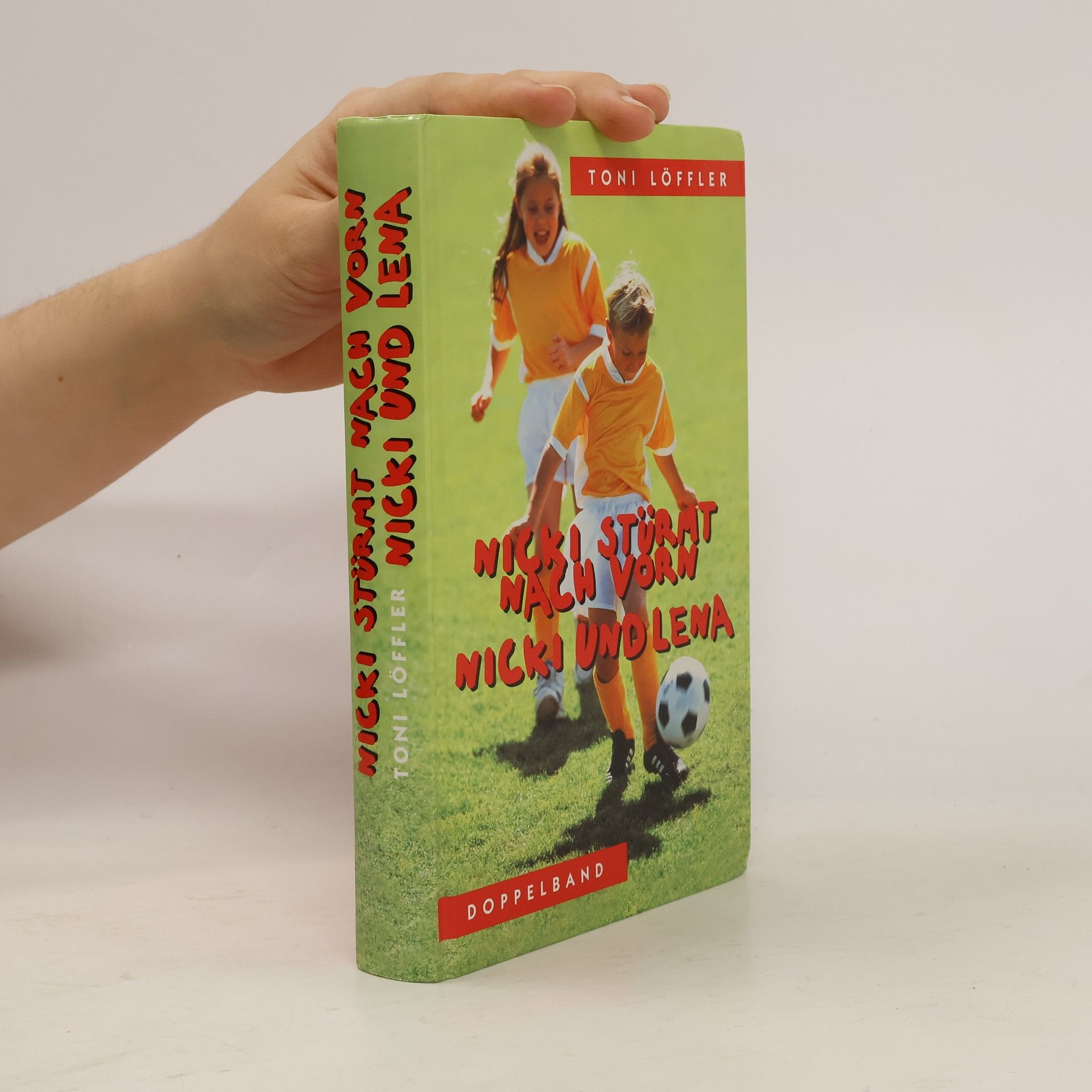 Toni Loeffler Nicki stürmt nach vorn