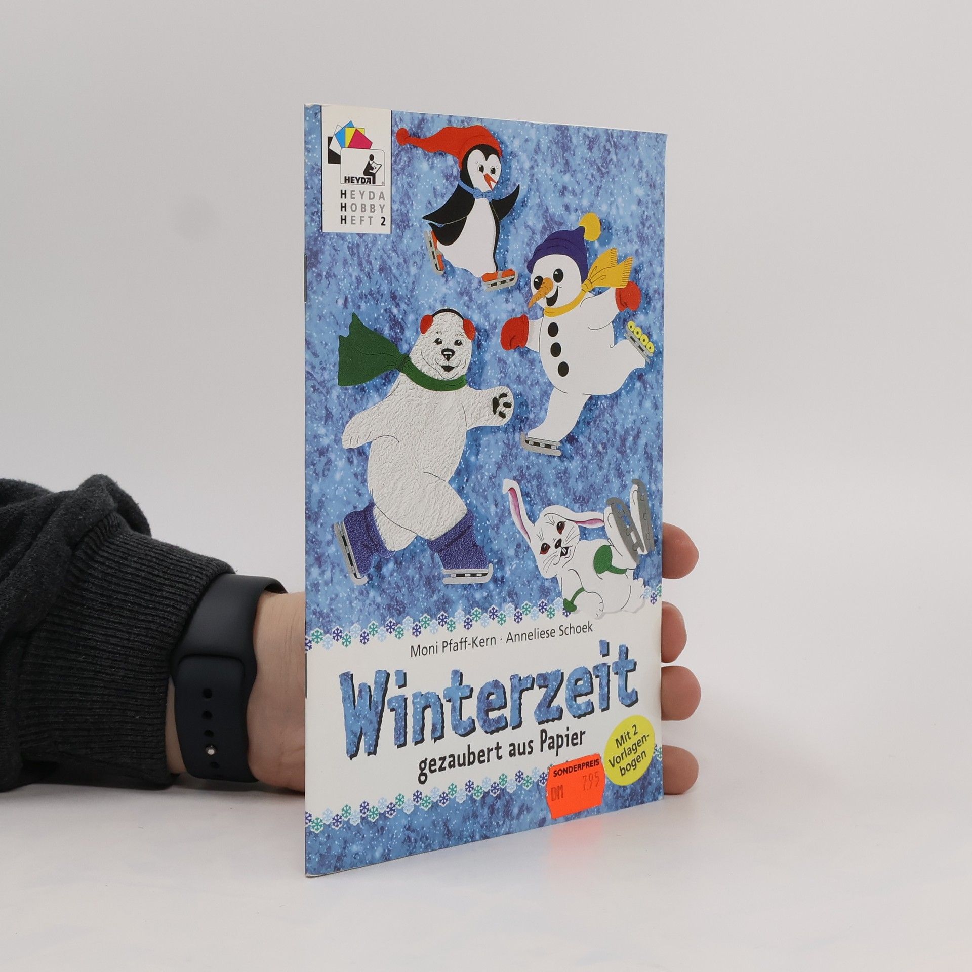 Moni Pfaff Kern Winterzeit gezaubert aus Papier