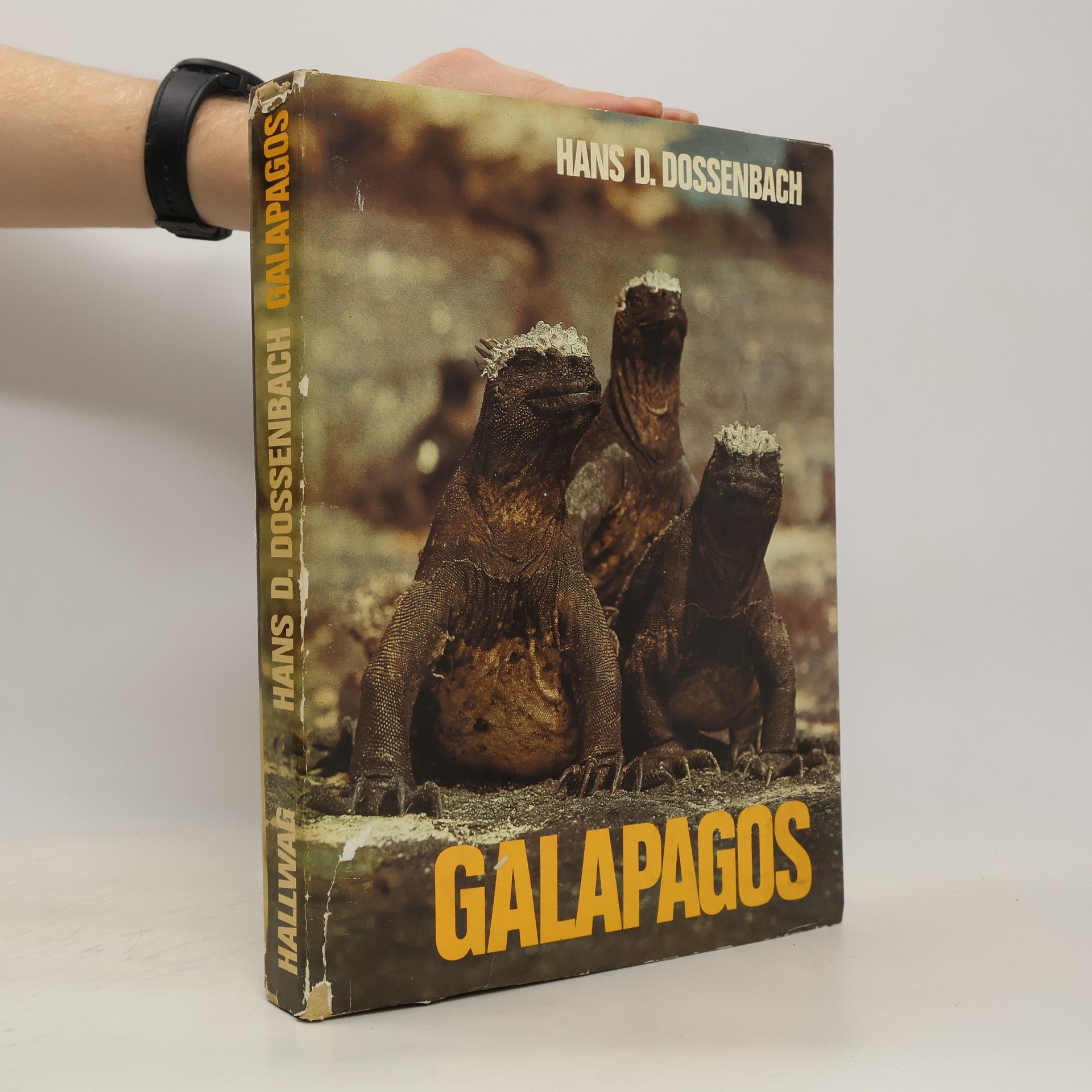 Hans D. Dossenbach Galapagos