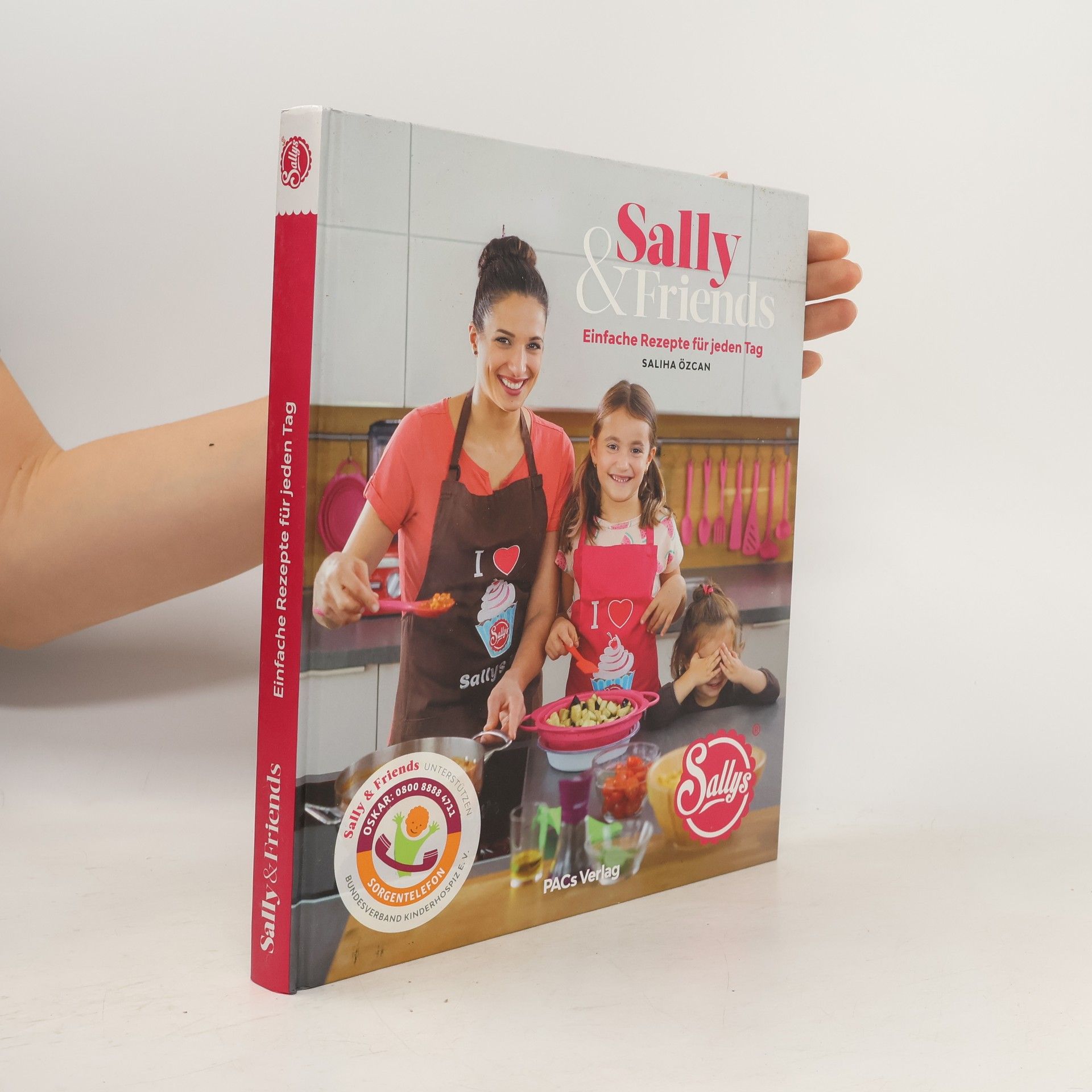 Saliha Özcan Sally & Friends