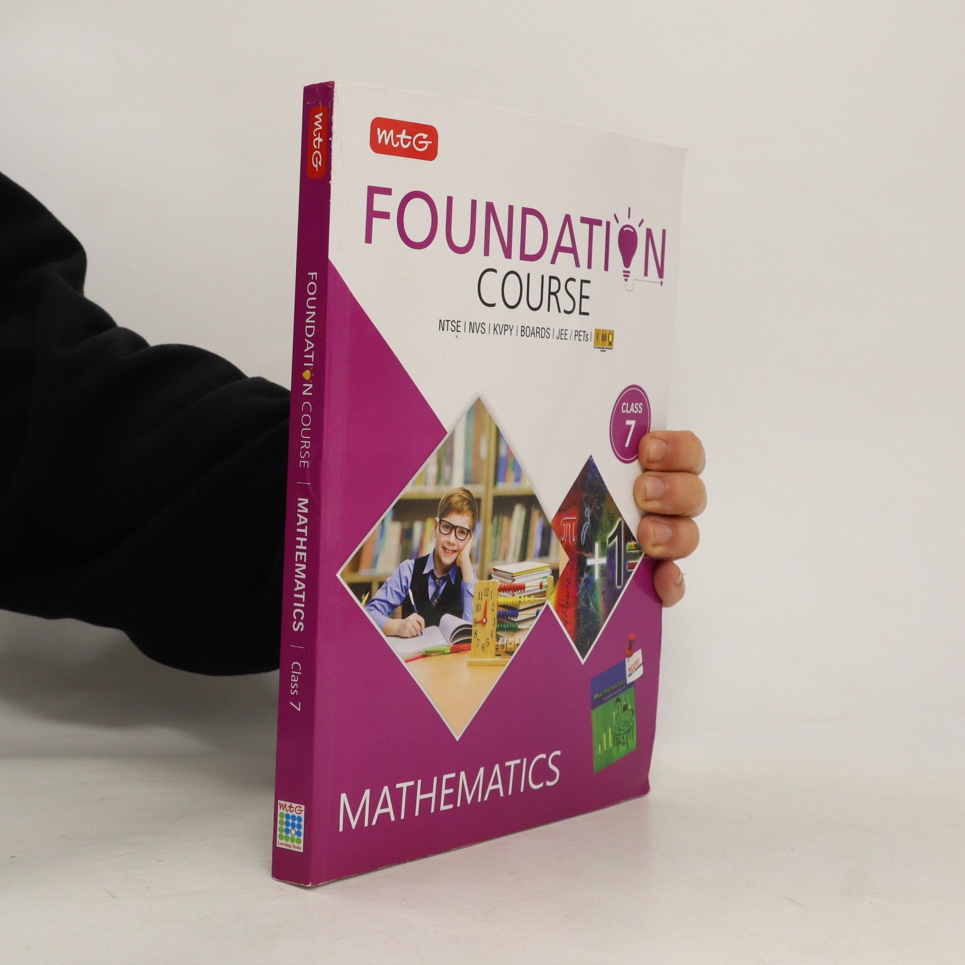 Collective Foundation Course. Mathematics Class 7