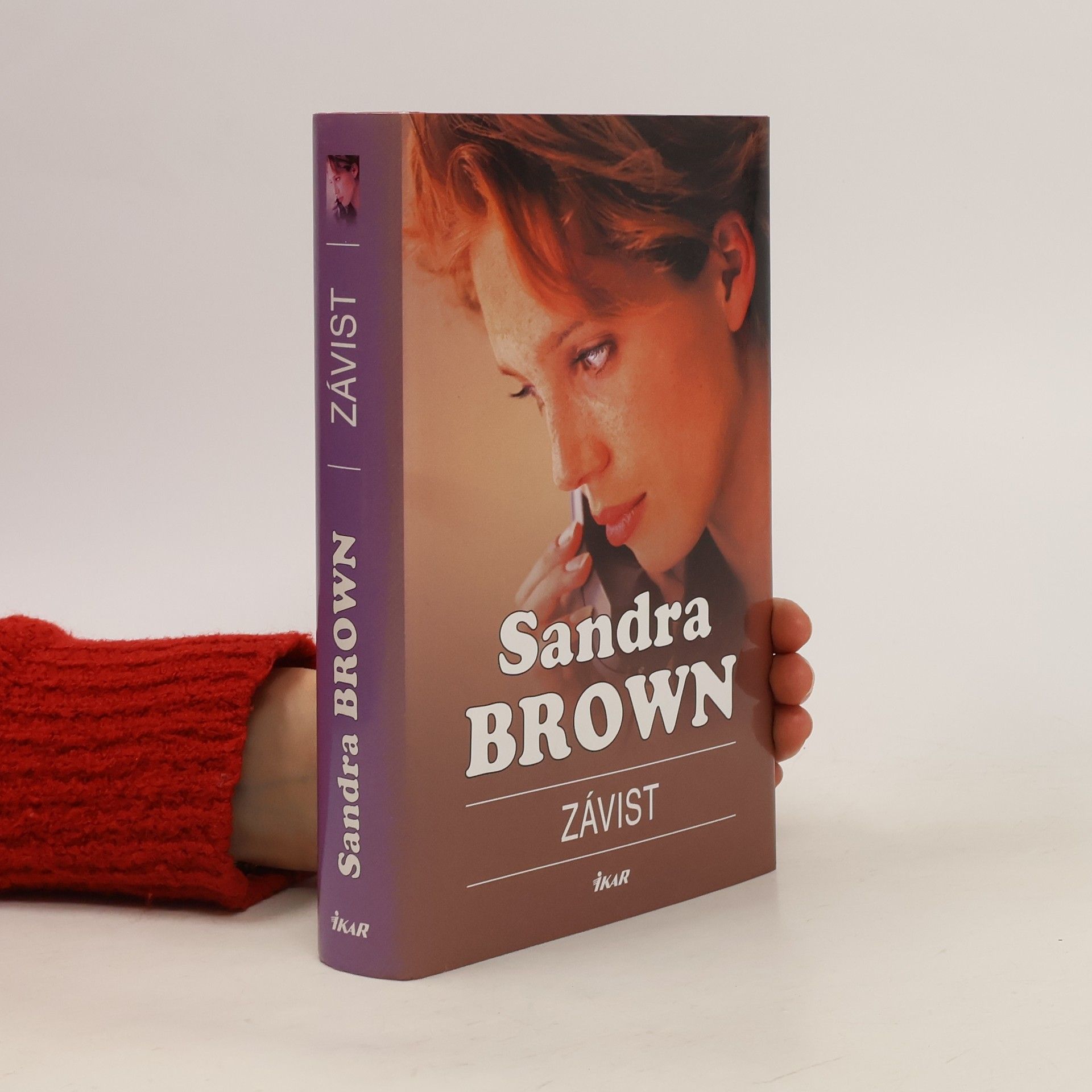 Sandra Brown Závist