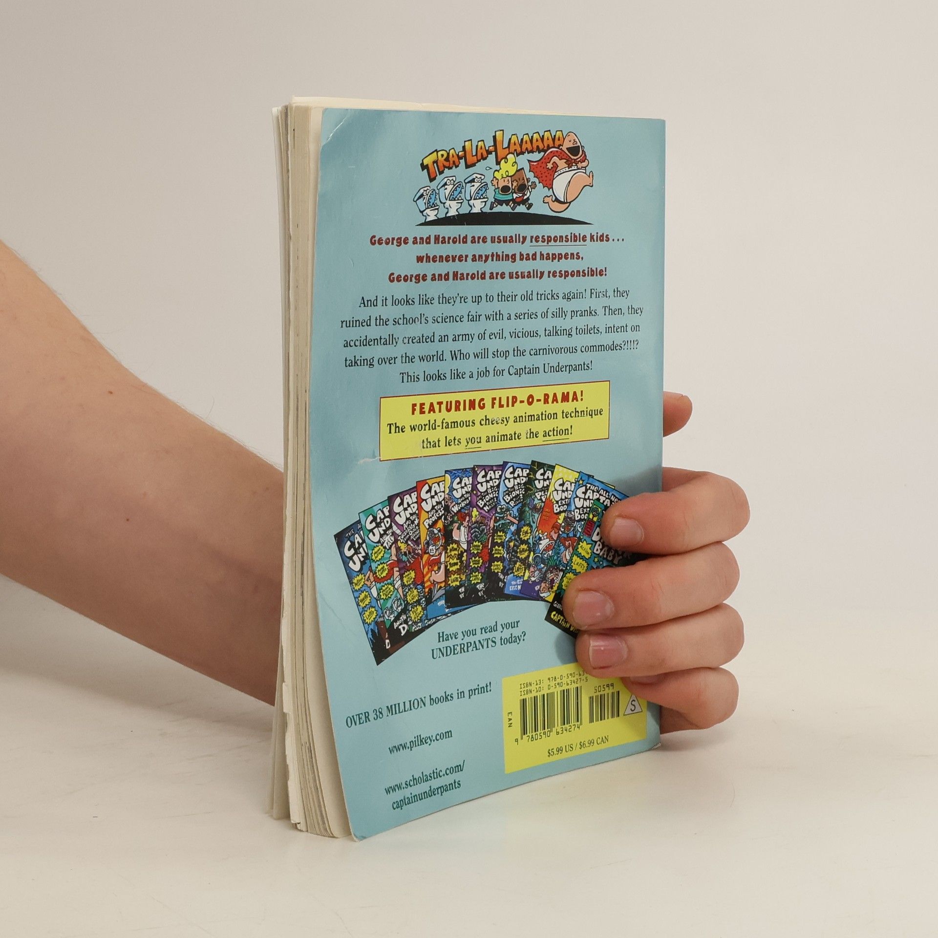 Dav Pilkey Captain Underpants and the Attack of the Talking Toilets