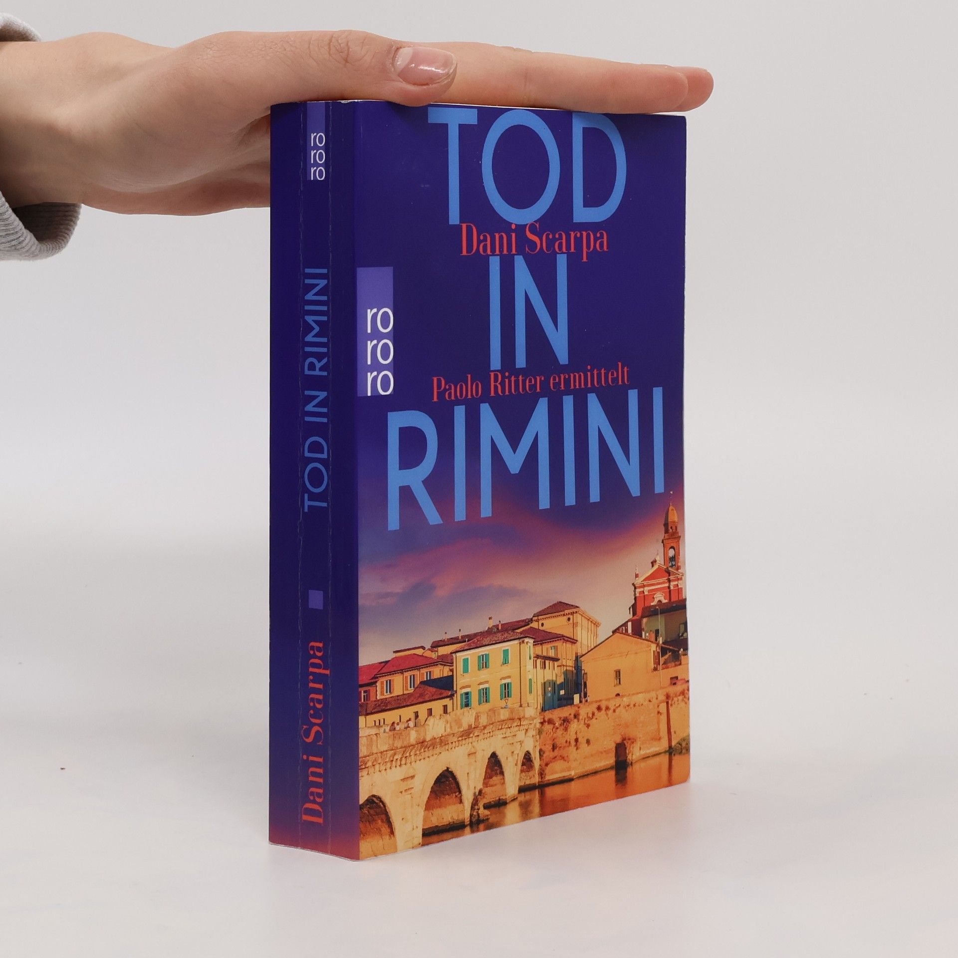 Dani Scarpa Tod in Rimini