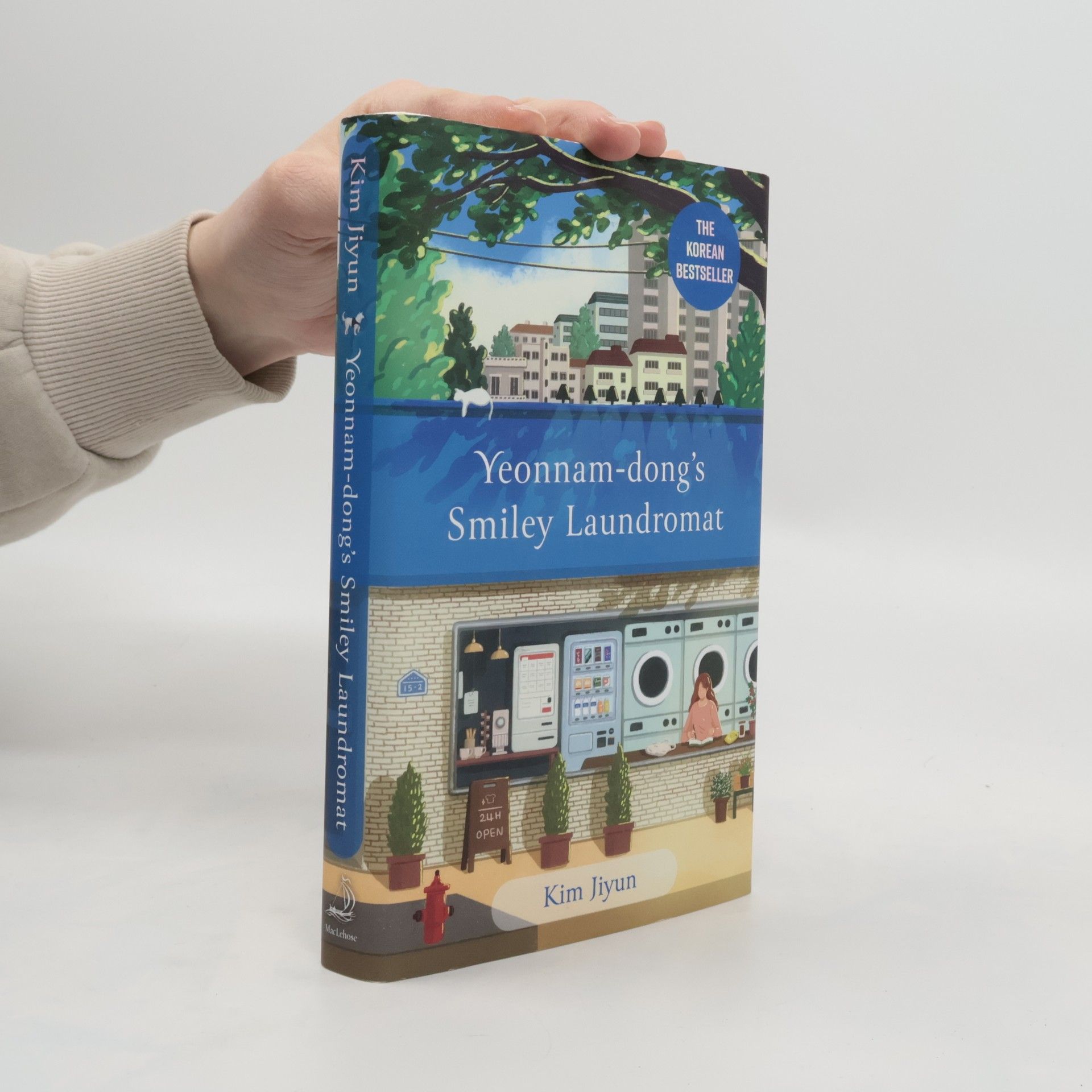 Kim Ji Yoon Yeonnam-Dong's Smiley Laundromat