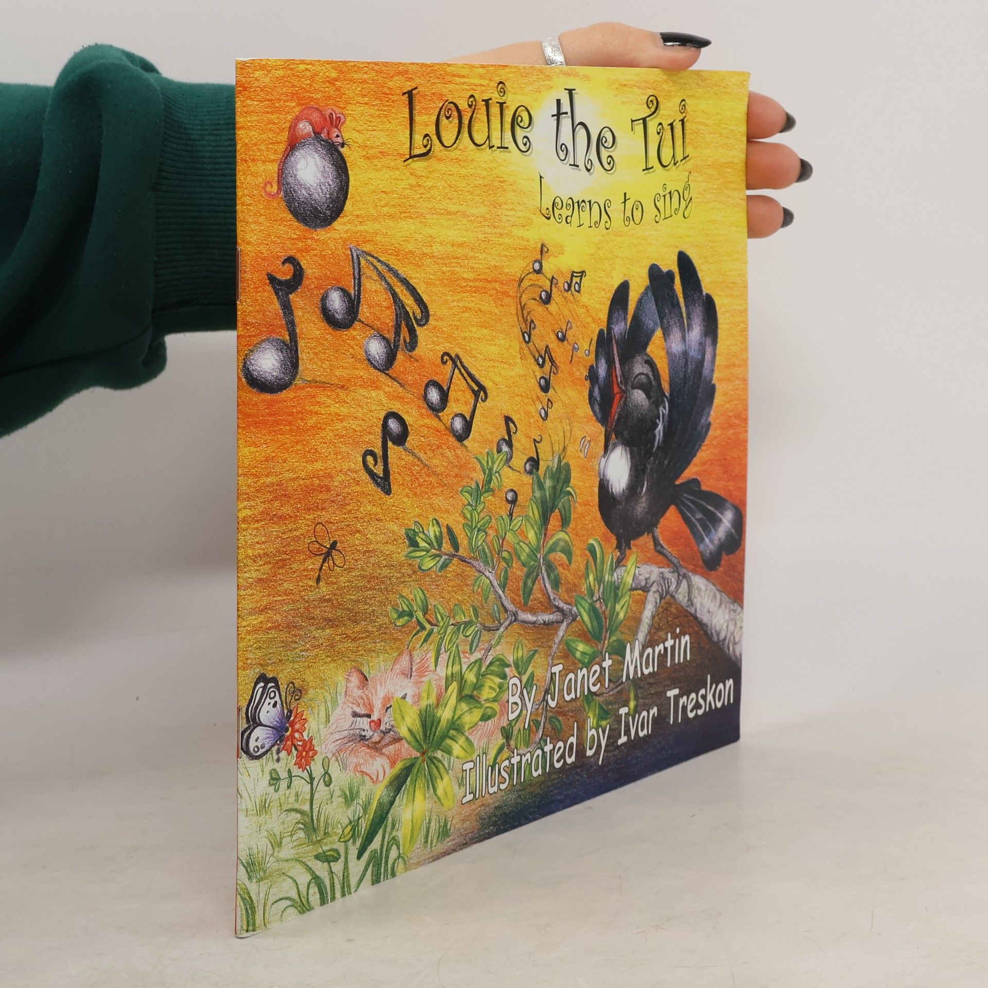 Louie the Tui. Learns To Sing