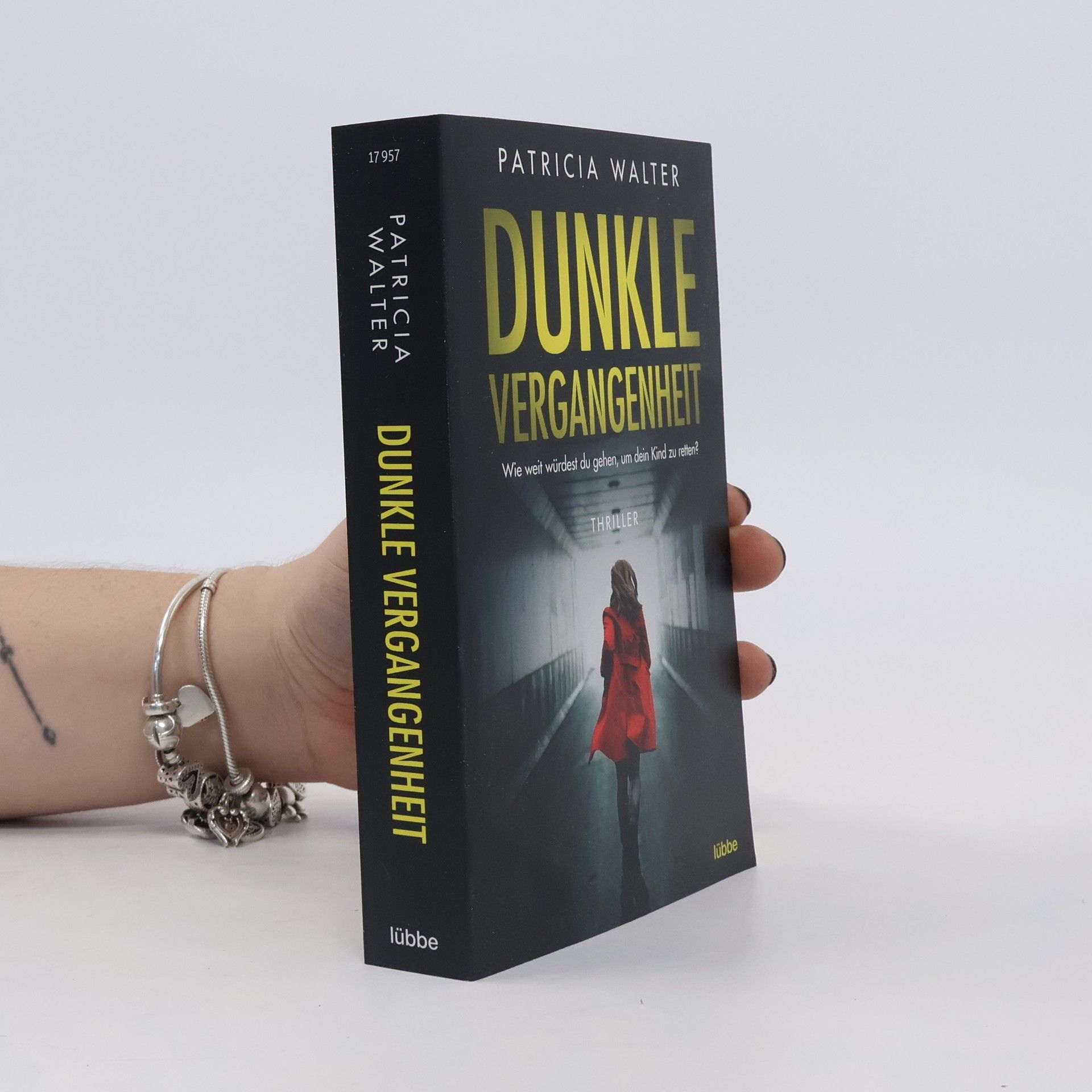 Patricia Walter Dunkle Vergangenheit