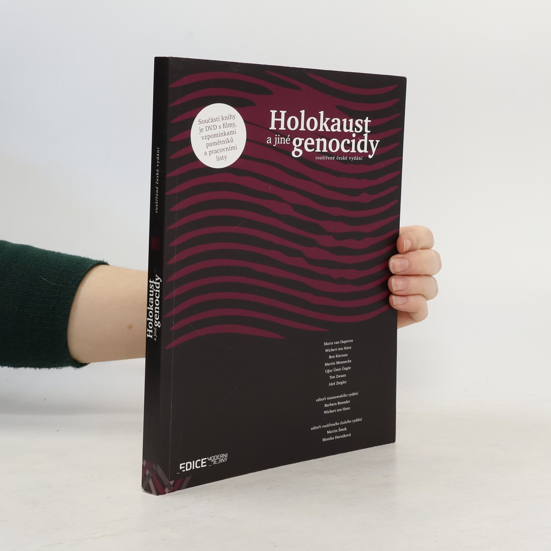 kolektiv Holokaust a jiné genocidy