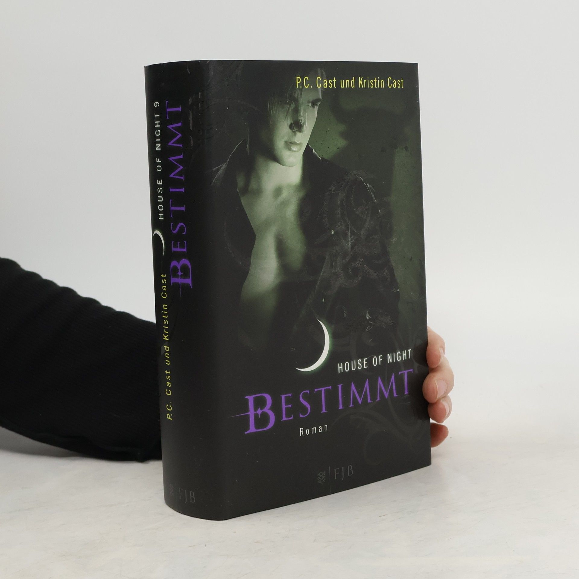 Phyllis Christine Cast House of Night. Bestimmt