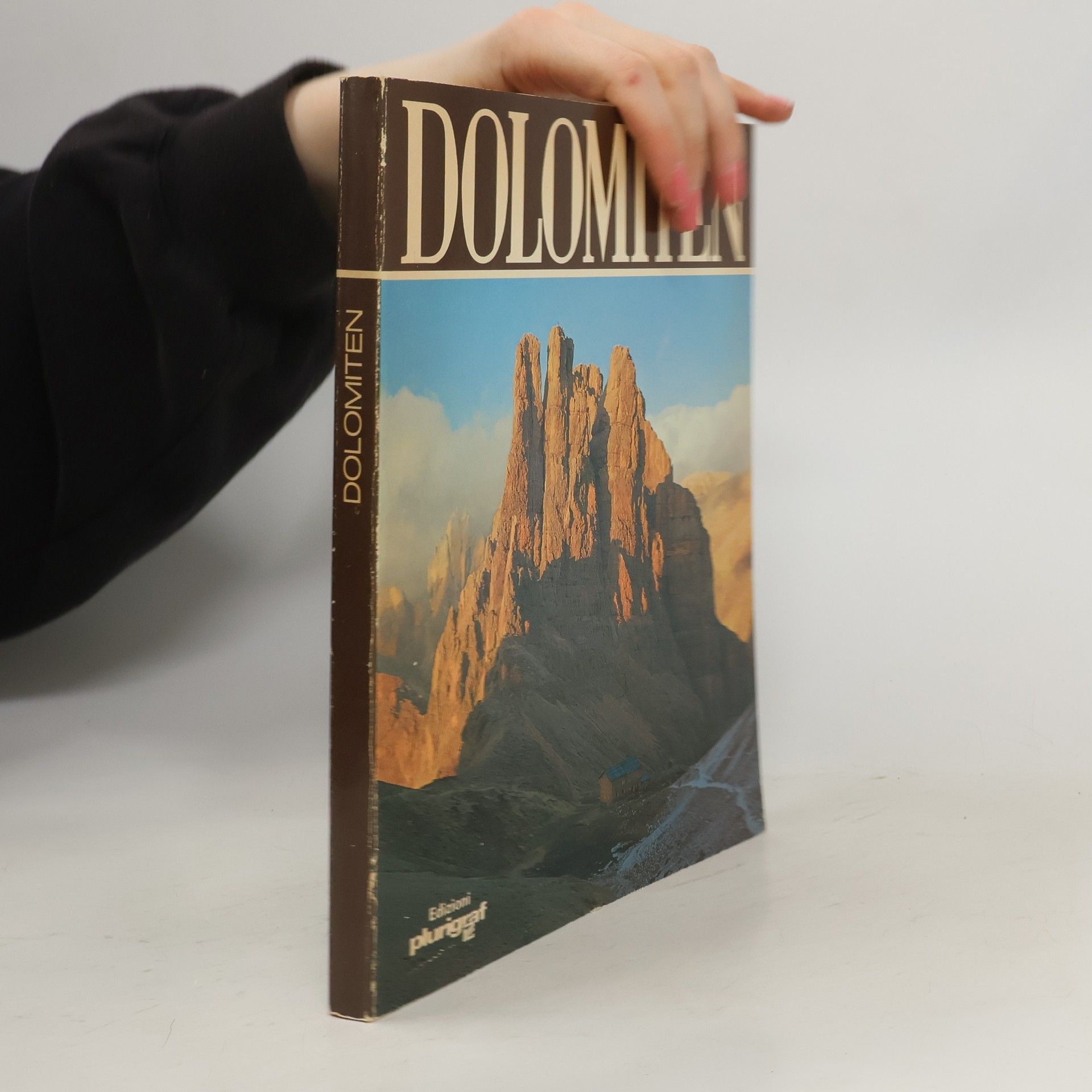 Collectif d'auteurs Dolomiten