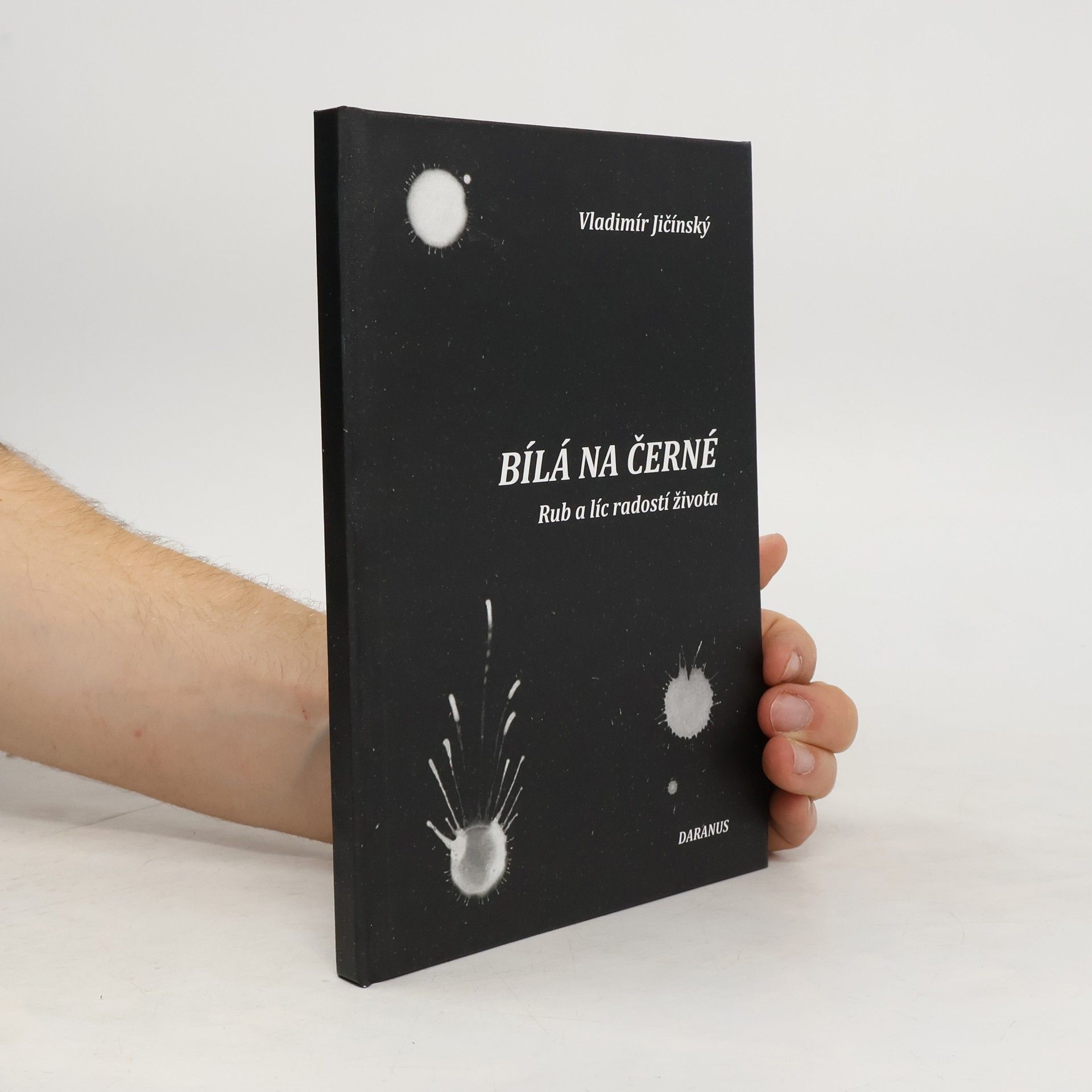 Vladimír Jičínský Bílá na černé