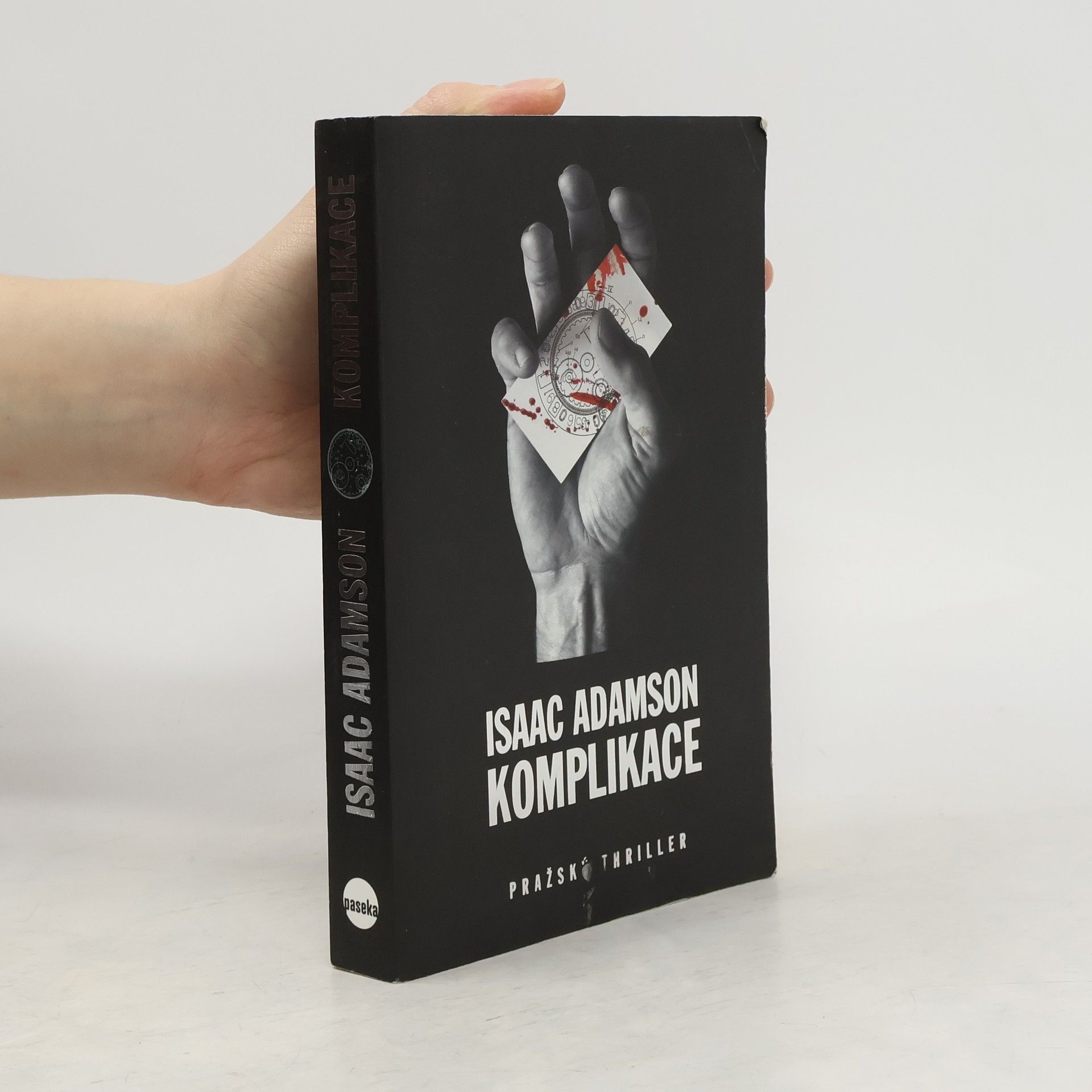 Isaac Adamson Komplikace : pražský thriller