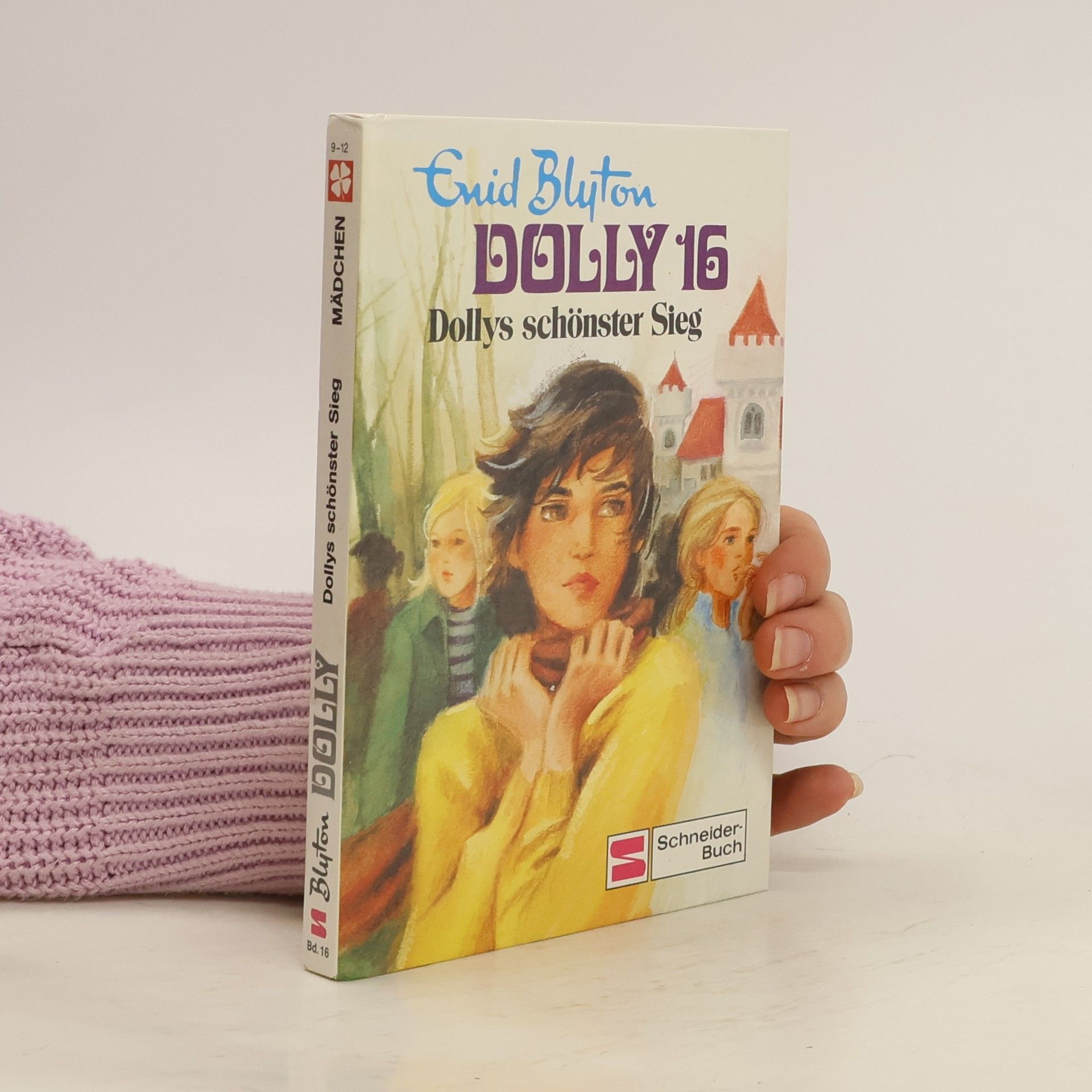 Enid Blyton Dolly 16