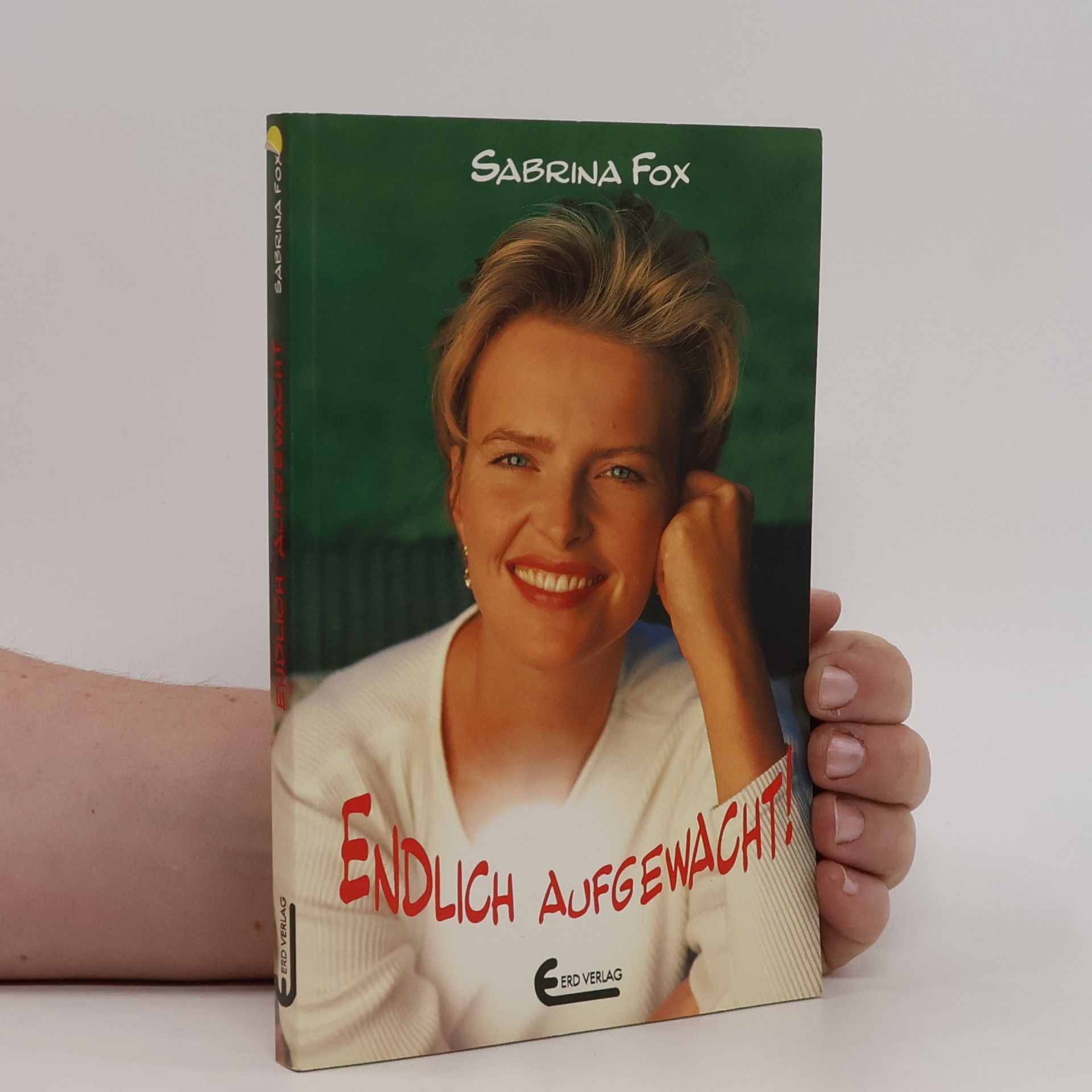 Sabrina Fox Endlich aufgewacht!