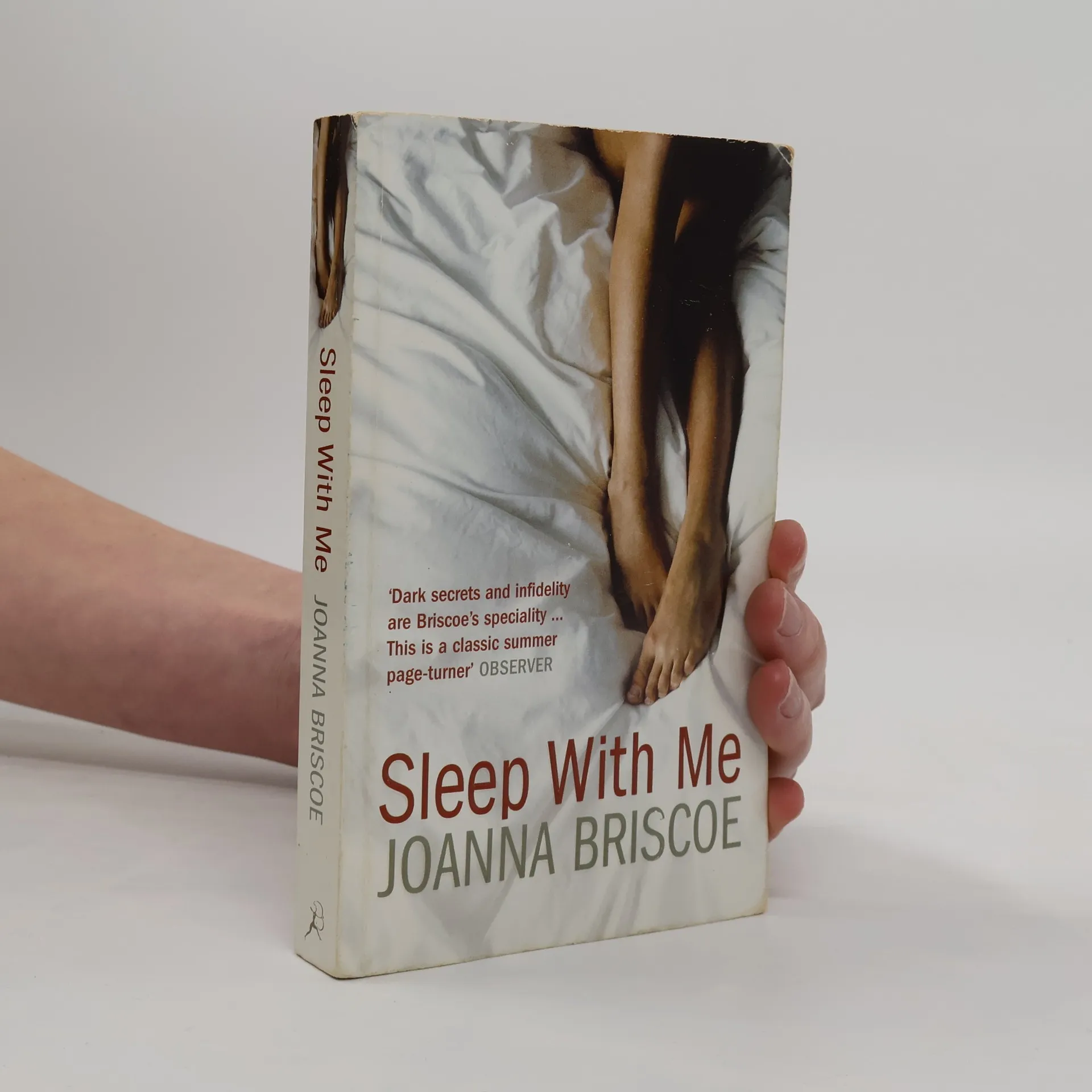 Sleep with me | Book | Paperback | Joanna Briscoe | EN