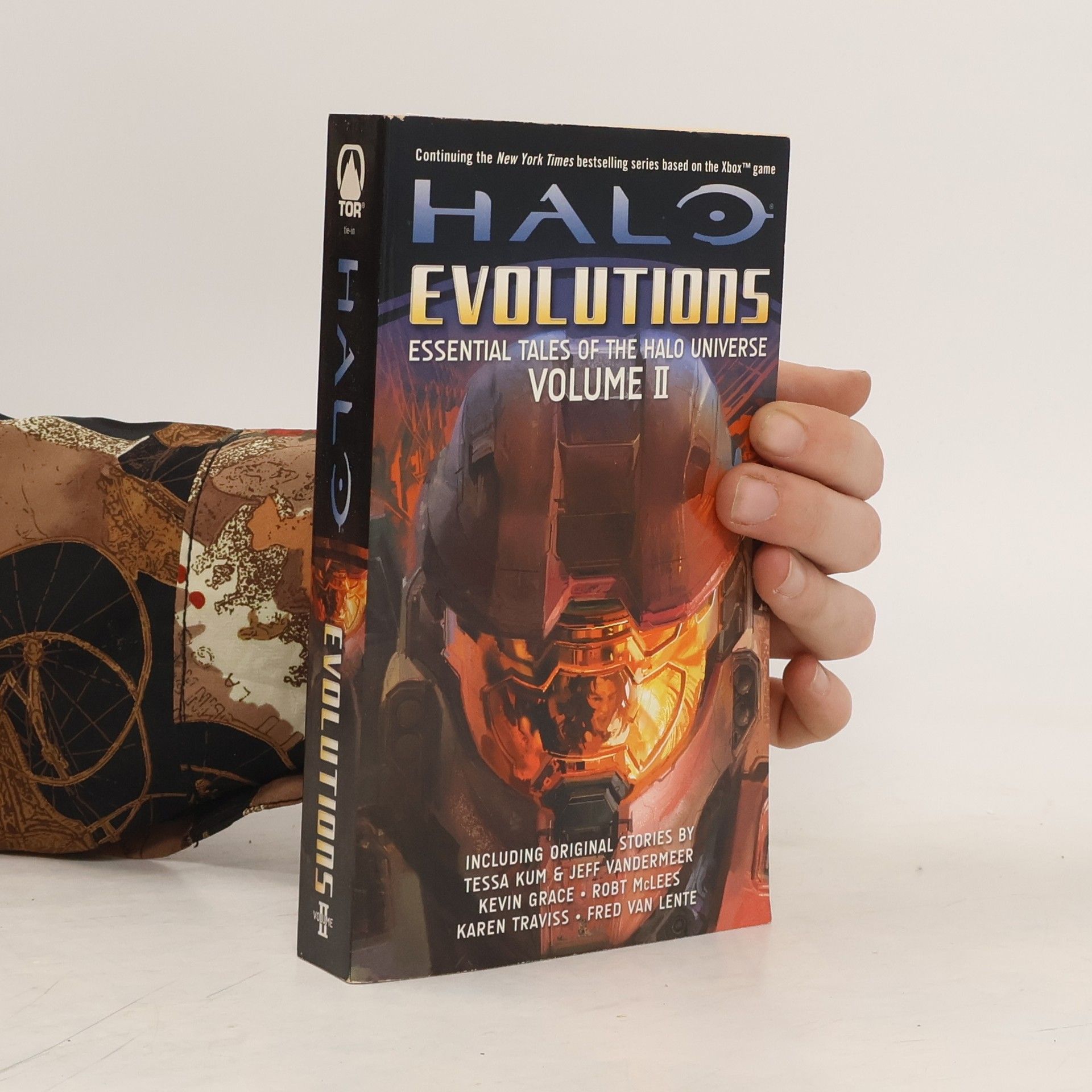 kolektiv Halo, Evolutions