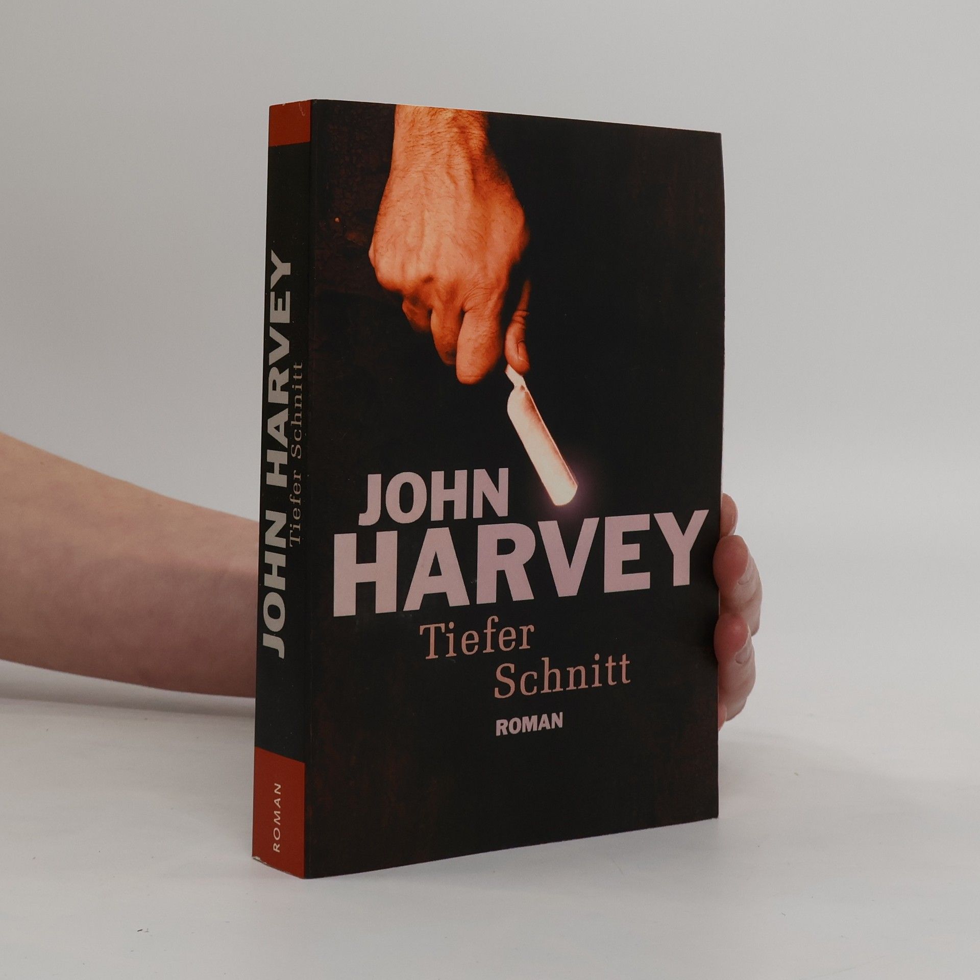 John Harvey Tiefer Schnitt