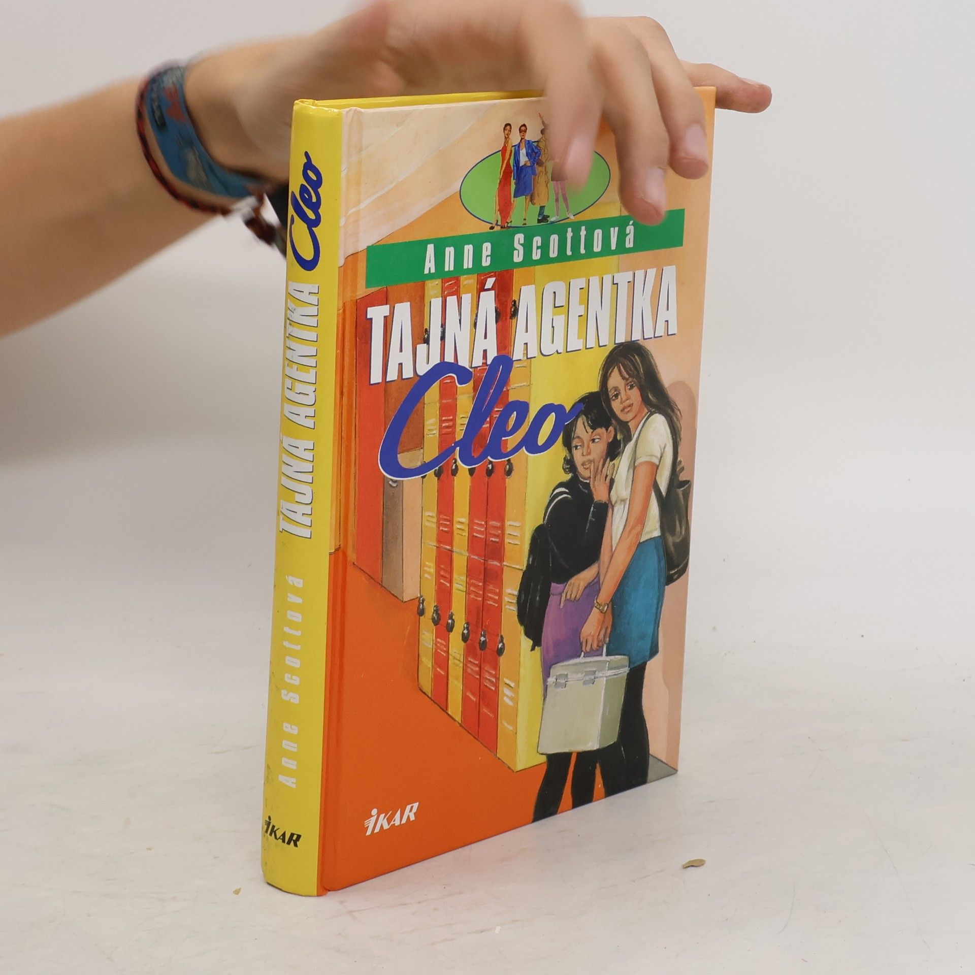 Anne Scott Tajná agentka Cleo