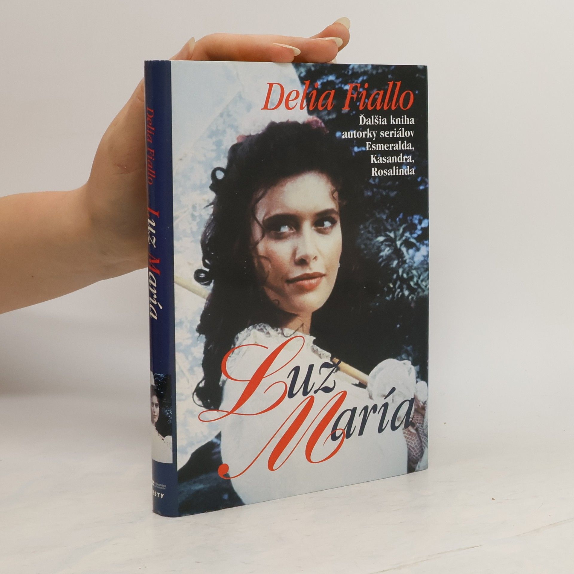 Delia Fiallo Luz María