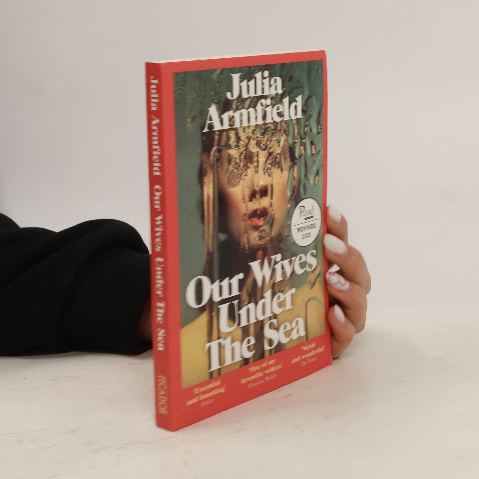 Julia Armfield Our Wives Under the Sea