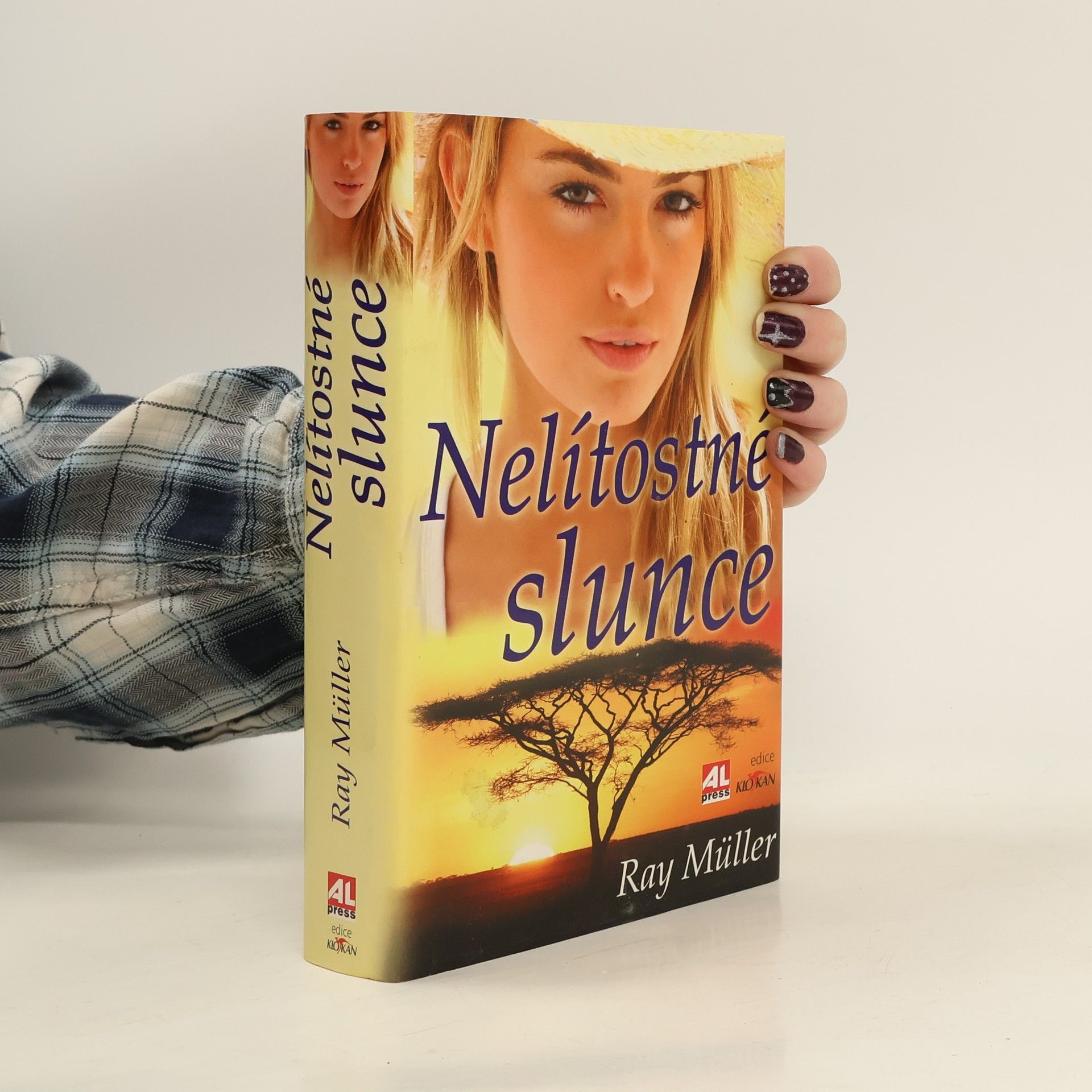 Ray Müller Nelítostné slunce