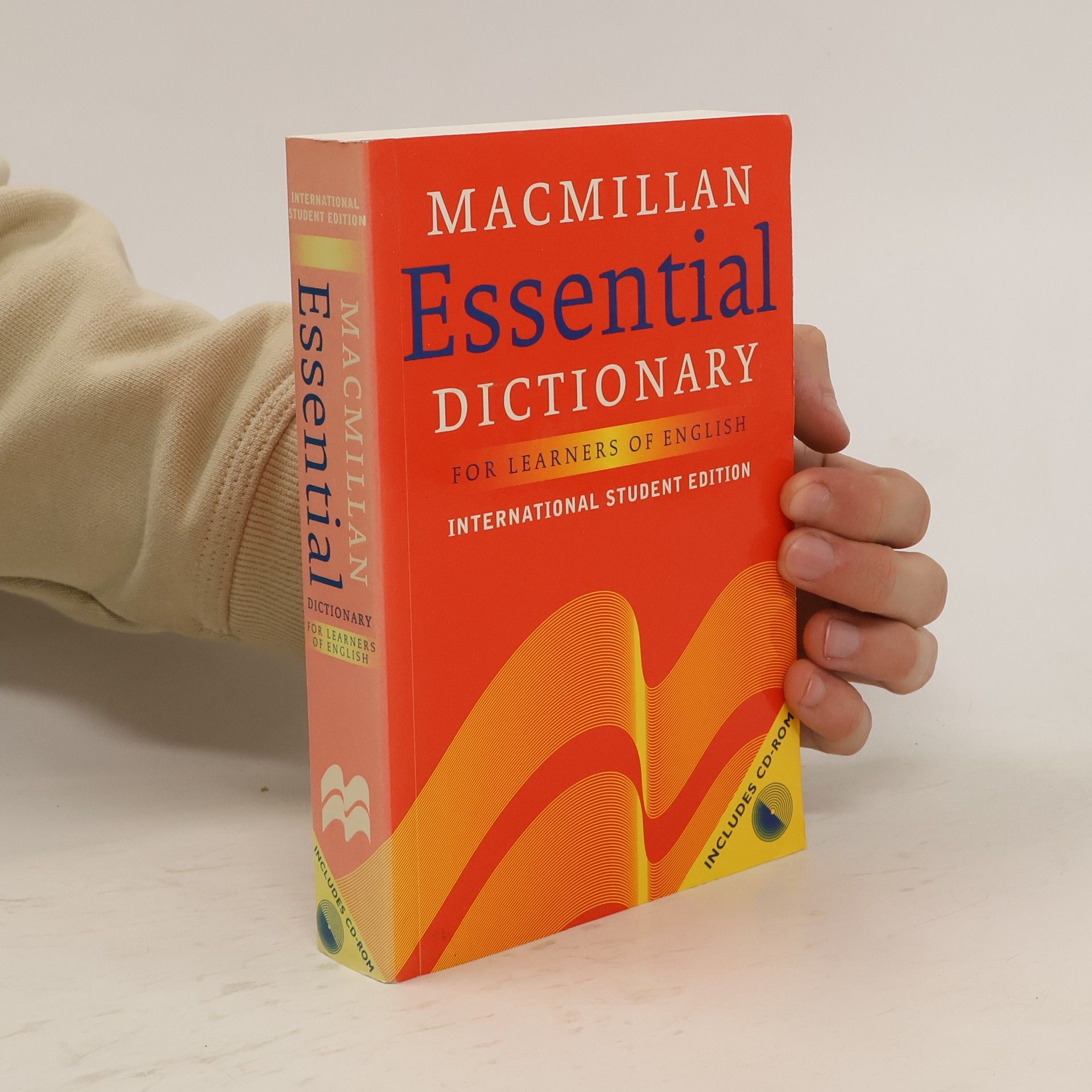 kolektiv MacMillan essential dictionary for learners of english