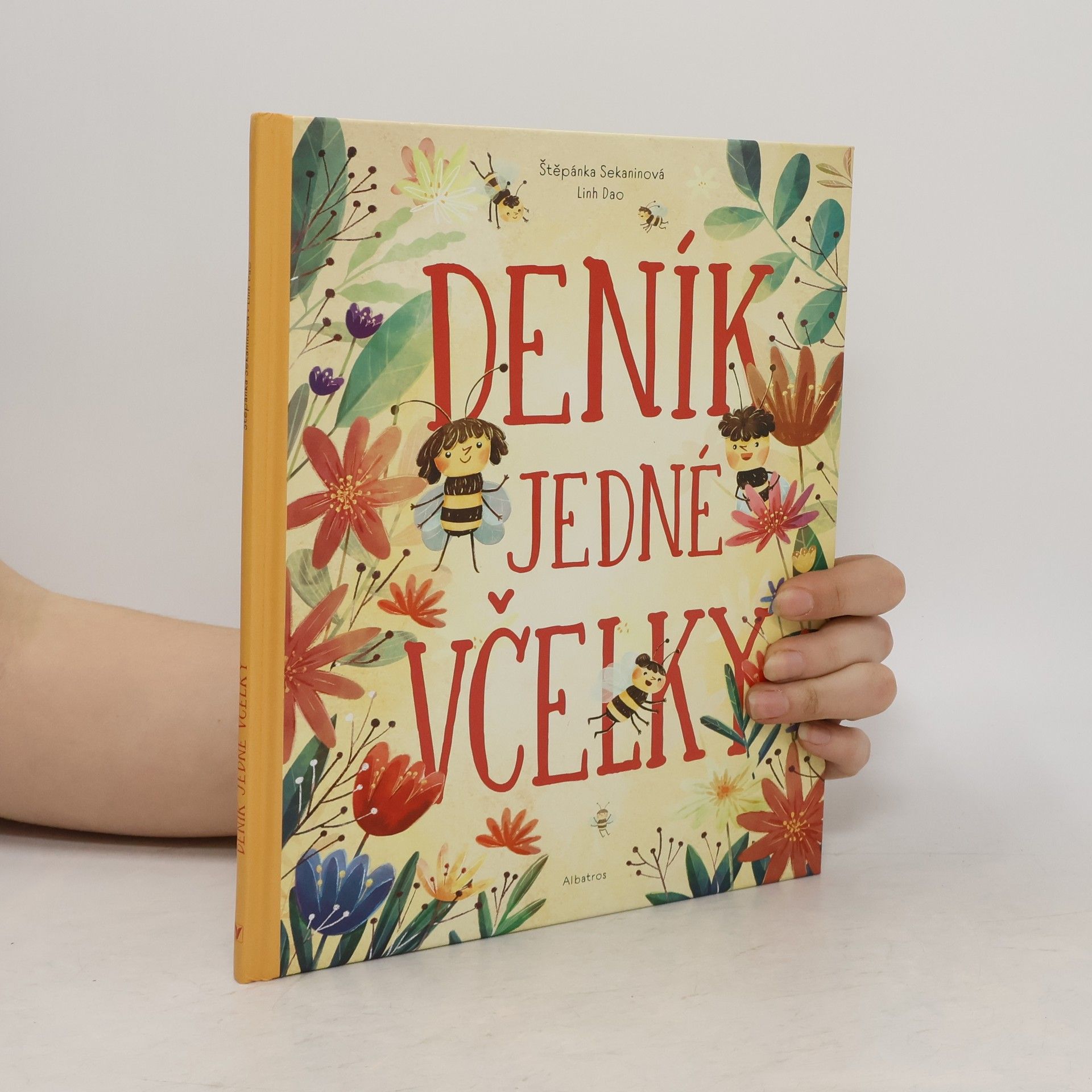 Štěpánka Sekaninová Deník jedné včelky