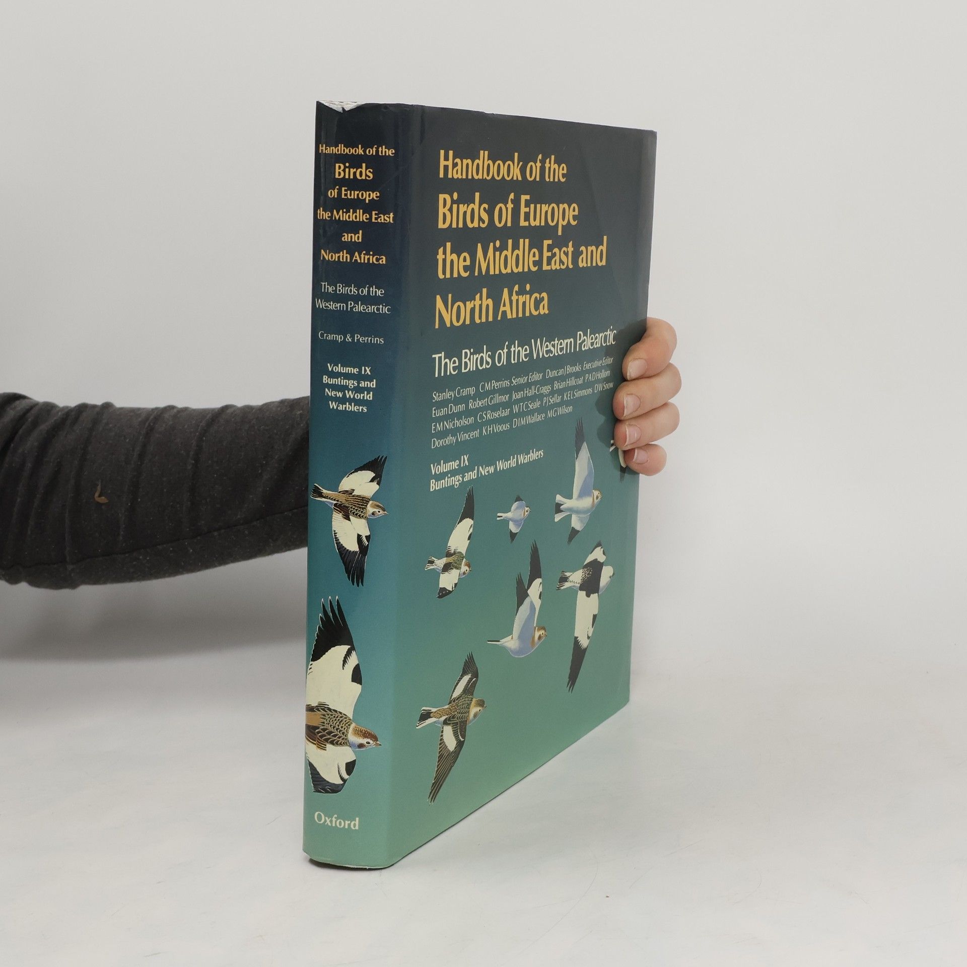 Stanley Cramp Handbook of the Birds of Europe, the Middle East, and North Africa