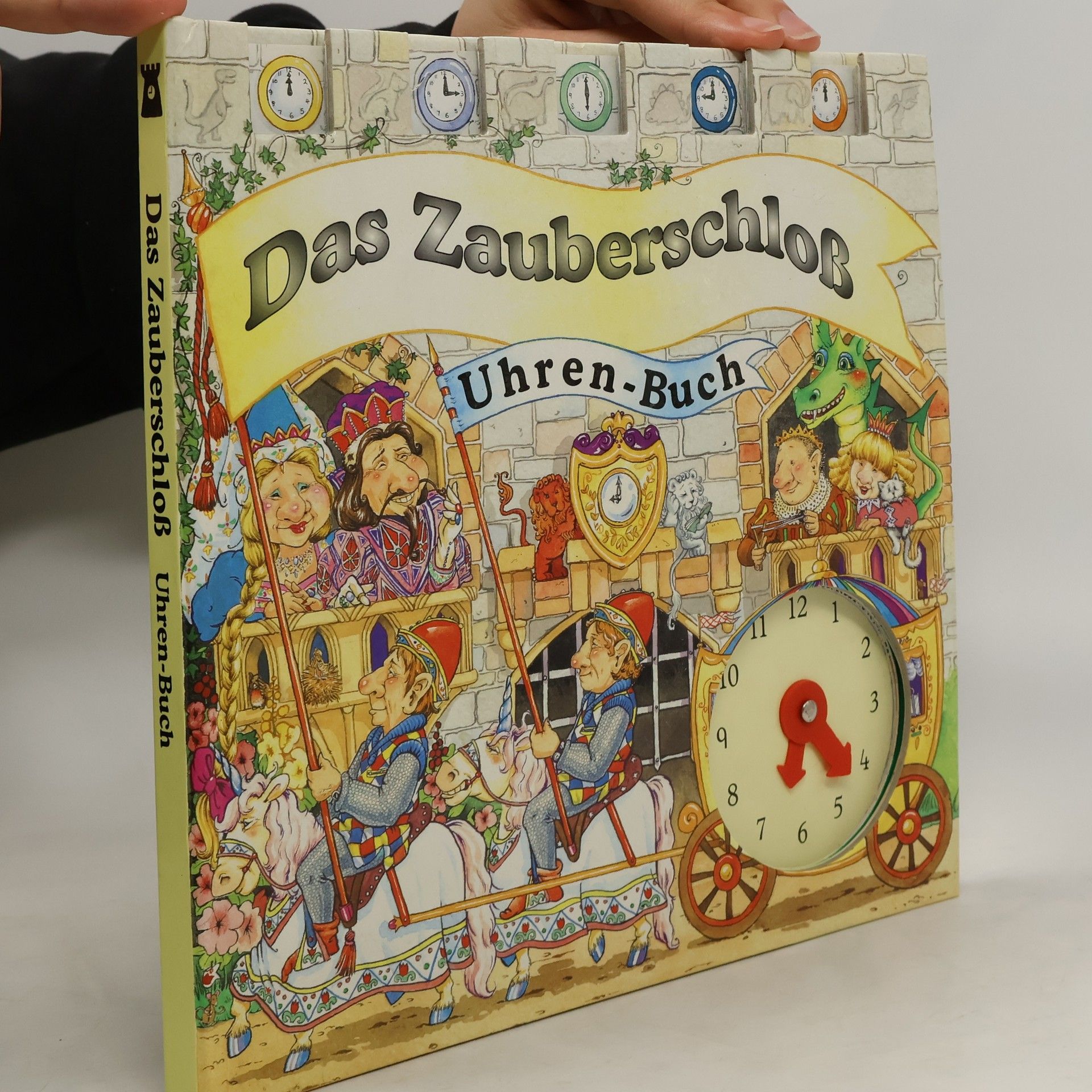 Kate Davies Das Zauberschloss. Uhren-Buch