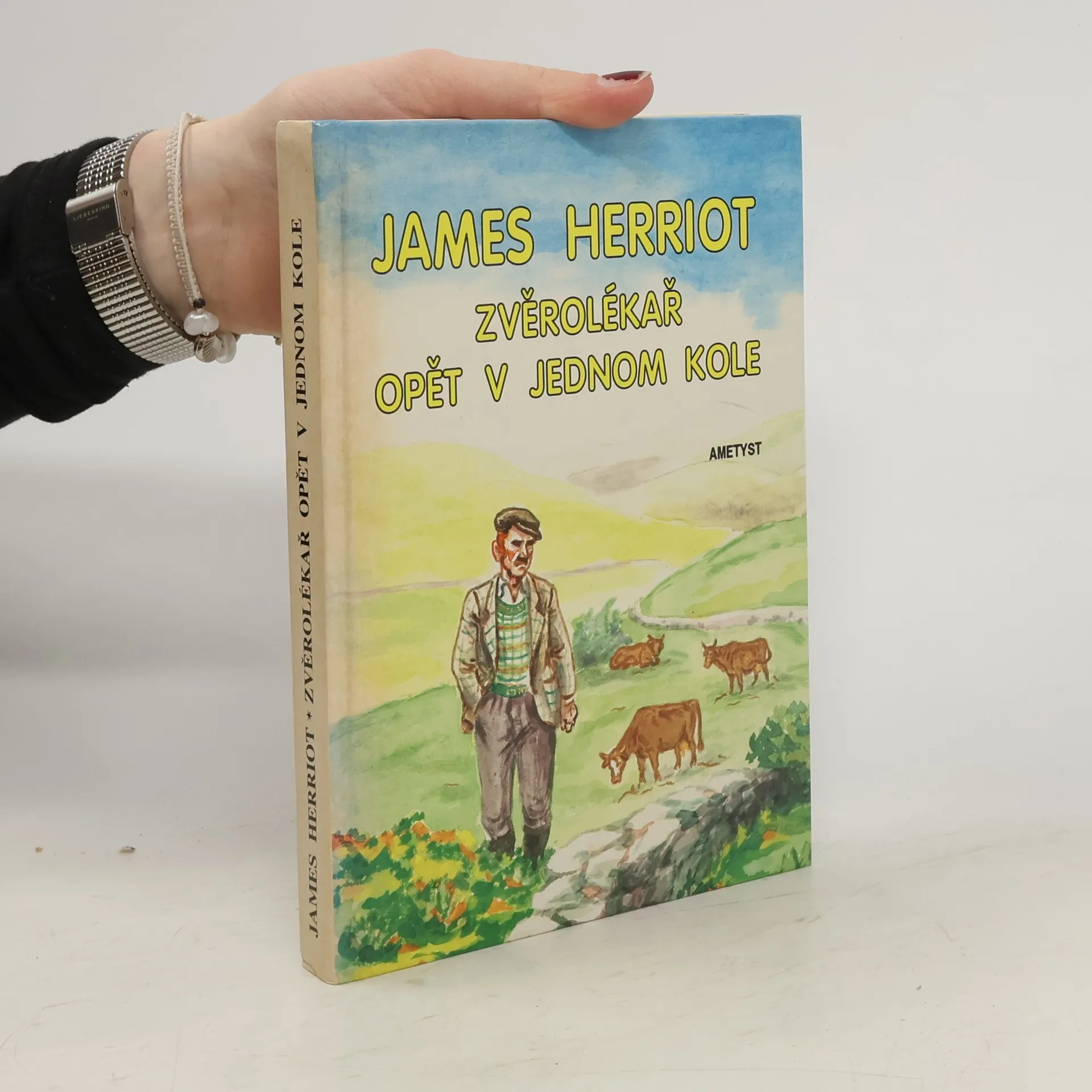 Zvěrolékař opět v jednom kole | Kniha | pevná | James Herriot | CS