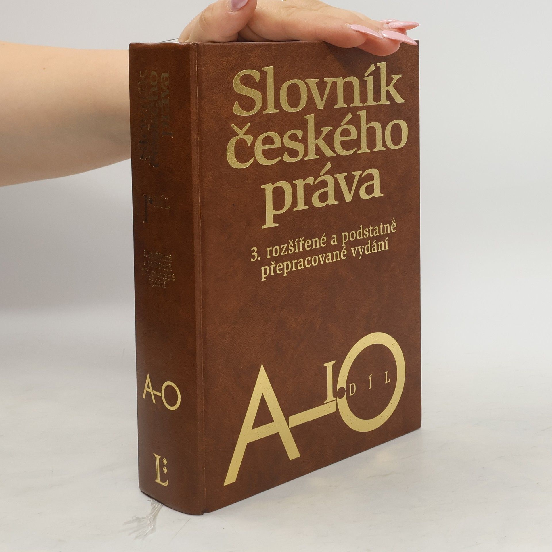Zdeněk Madar Slovník českého práva 3. rozšířené a podstatně přepracované vydání I. díl A-O