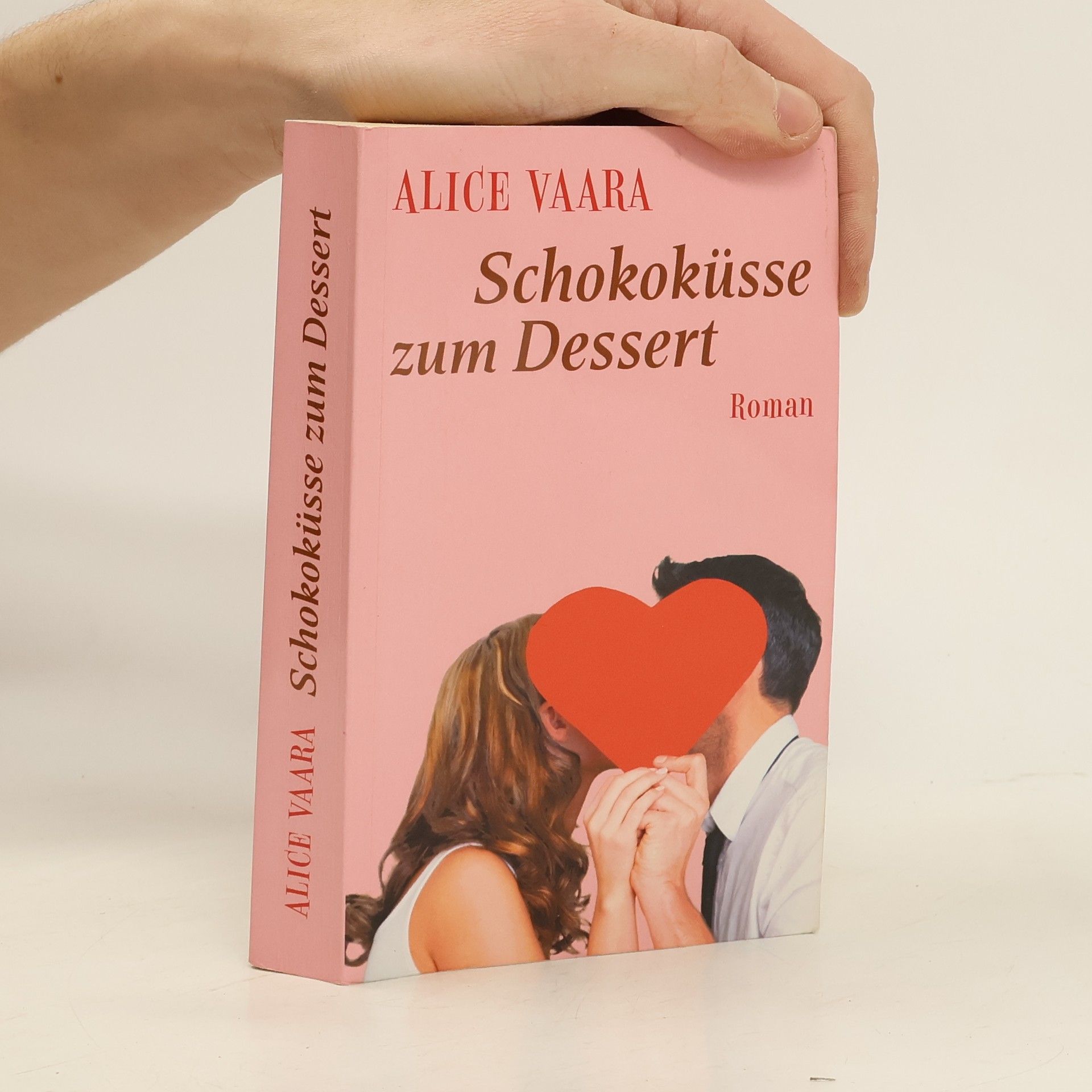 Alice Vaara Schokoküsse zum Dessert