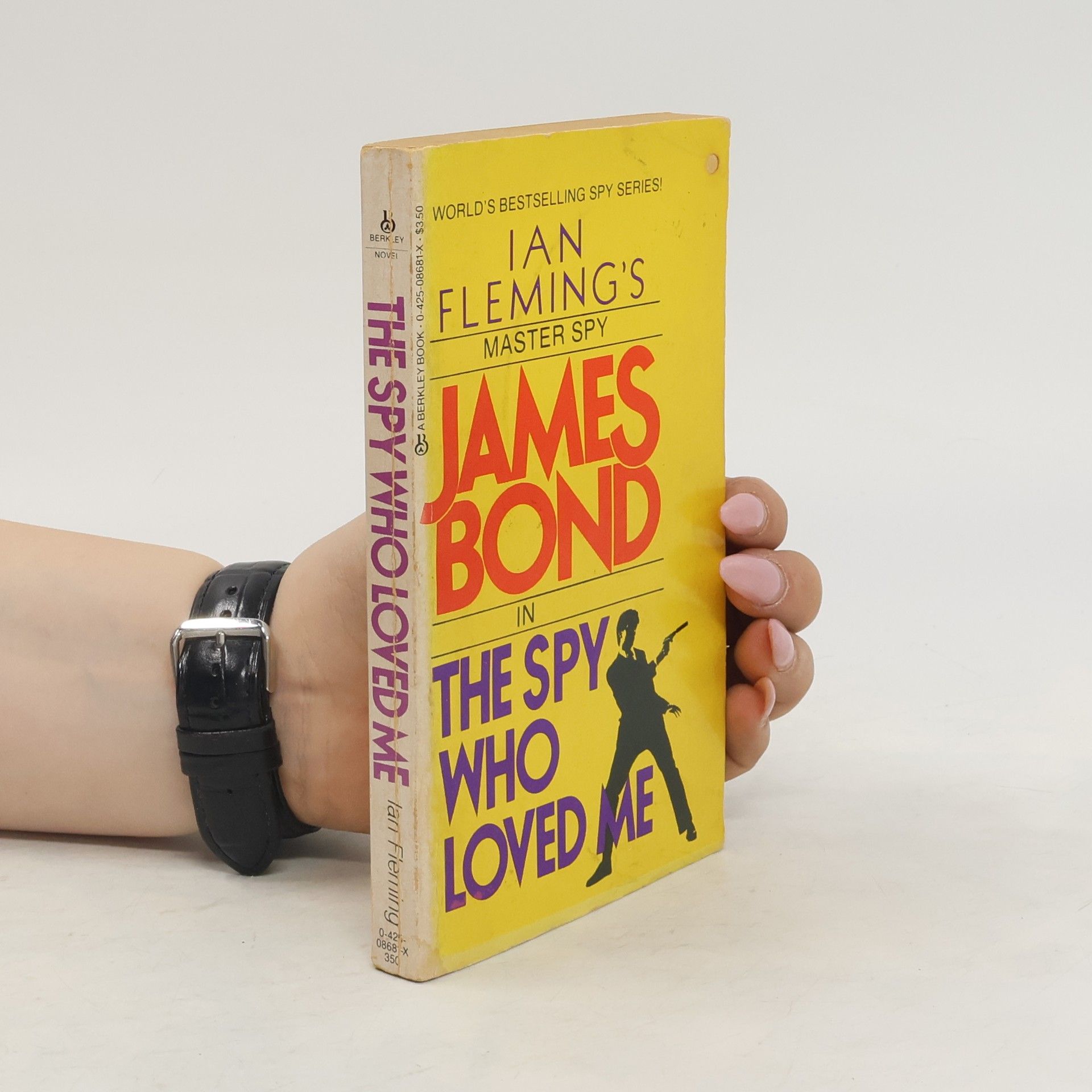 Ian Fleming The Spy Who Loved Me