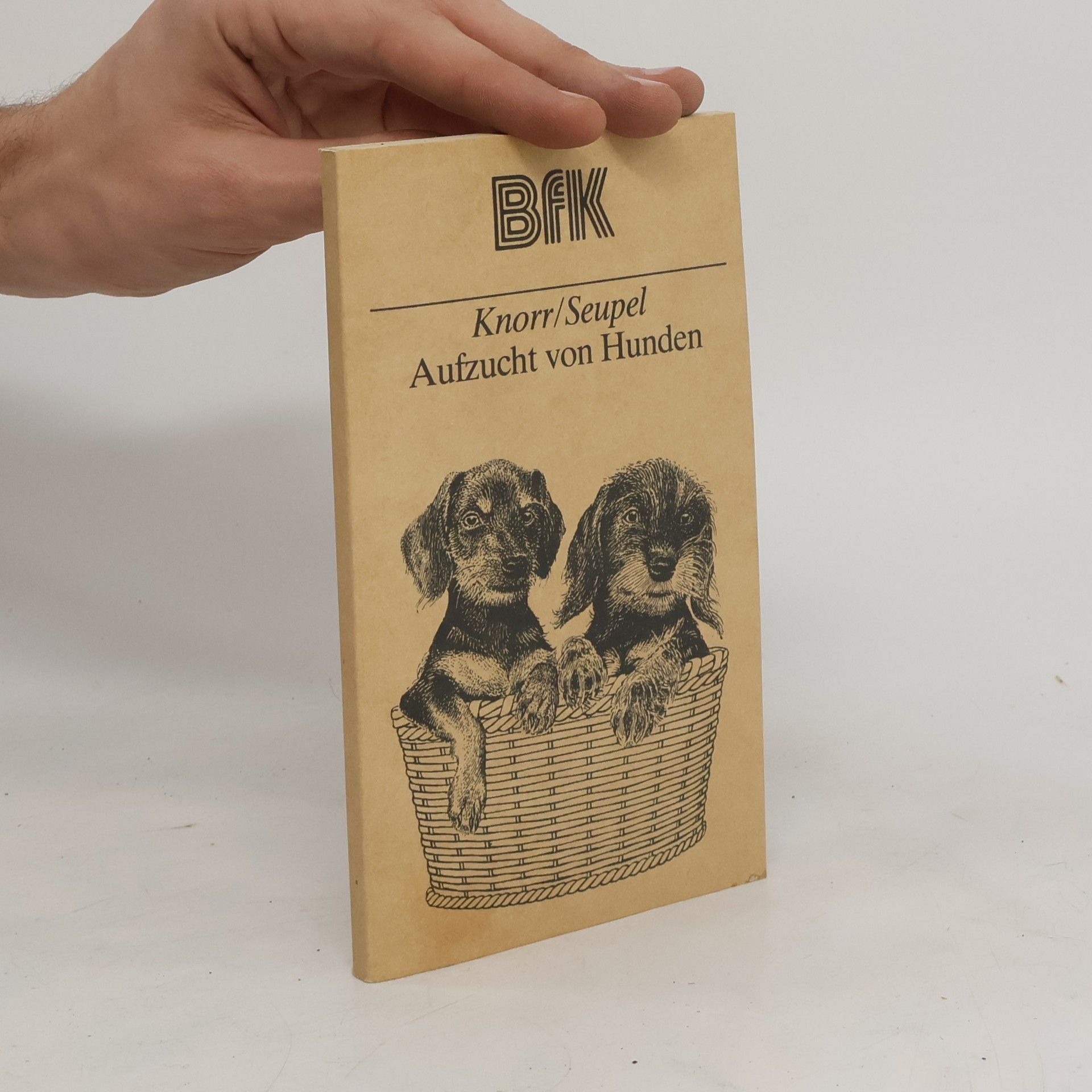 Friedrich Knorr Aufzucht von Hunden