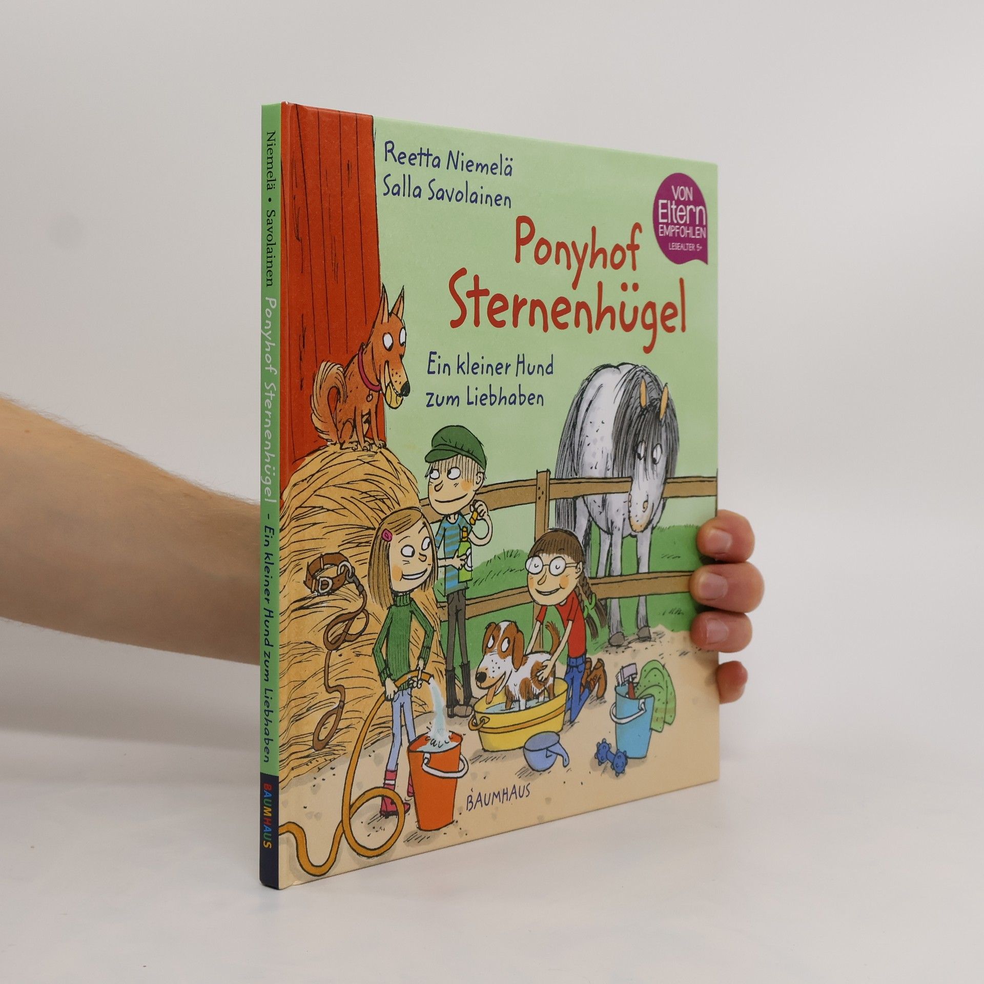 Reetta Niemela Ponyhof Sternenhügel - ein kleiner Hund zum Liebhaben