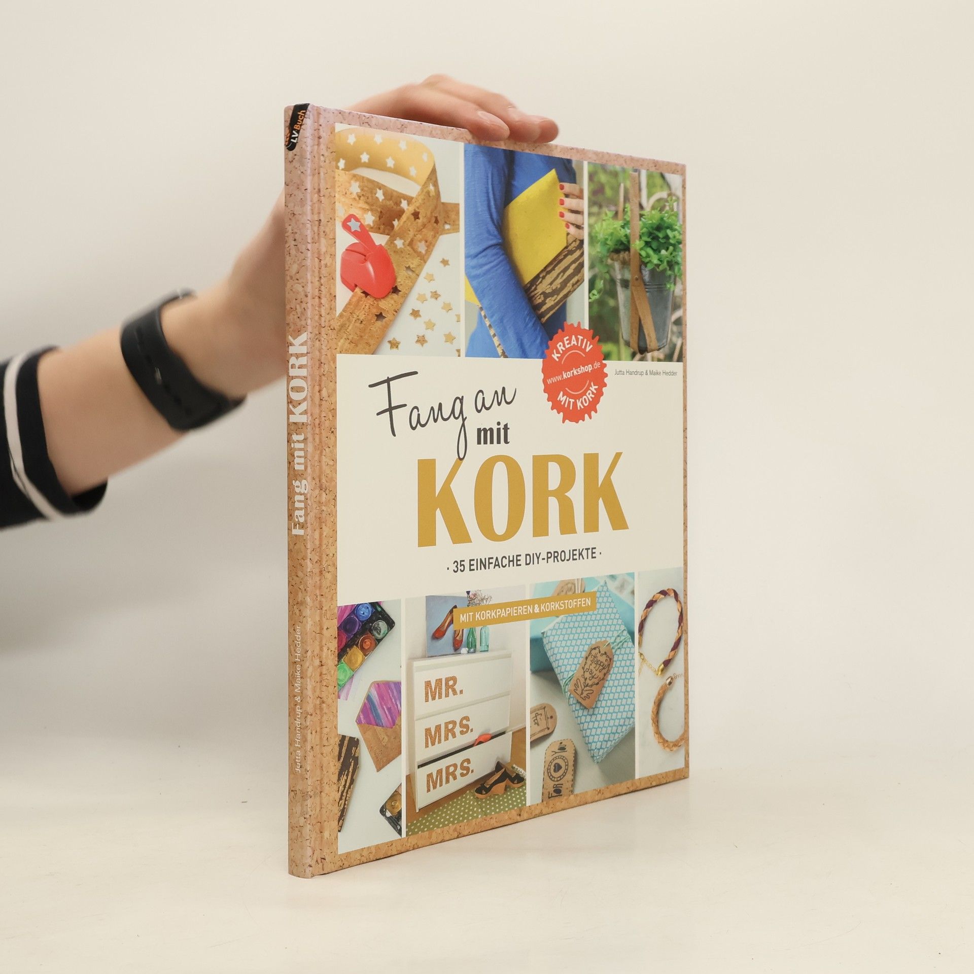 Jutta Handrup Fang an mit Kork